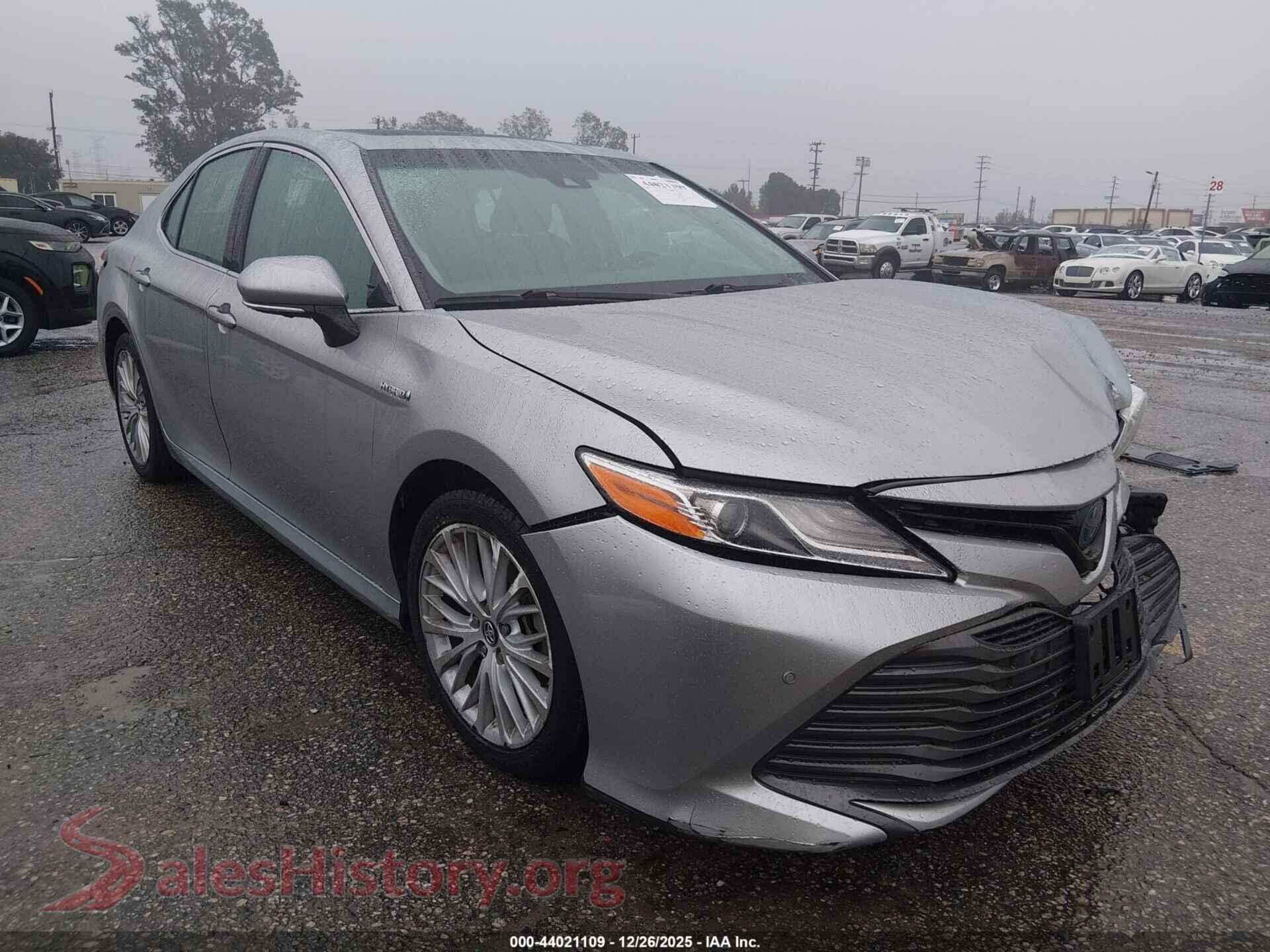 2018 TOYOTA CAMRY HYBRID — VIN 4T1B21HKXJU505807