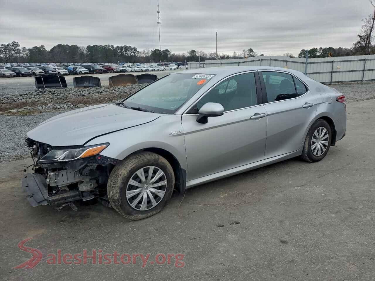2018 TOYOTA CAMRY — VIN 4T1B31HK5JU500317