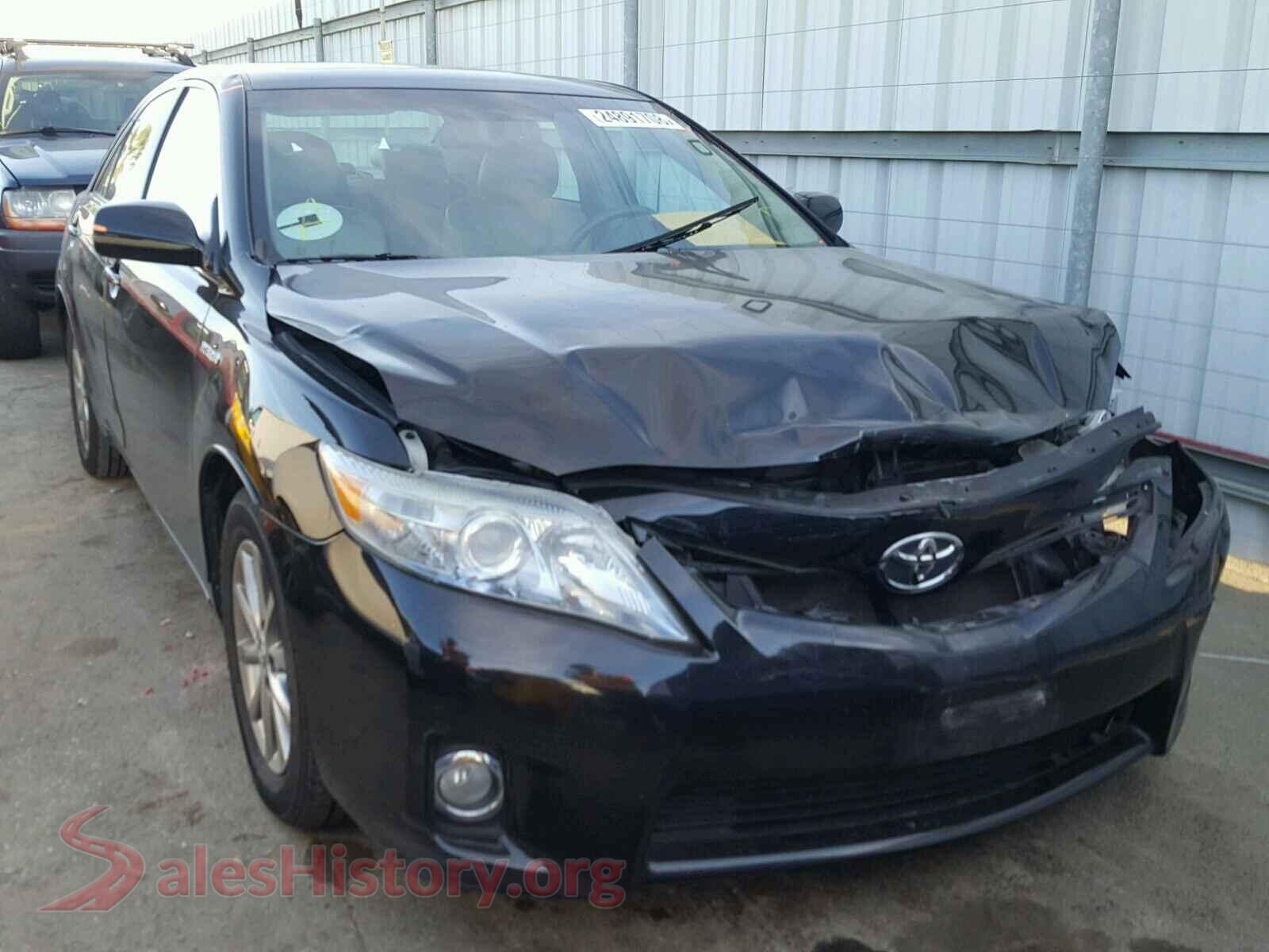 2011 TOYOTA CAMRY — VIN 4T1BB3EK1BU142511