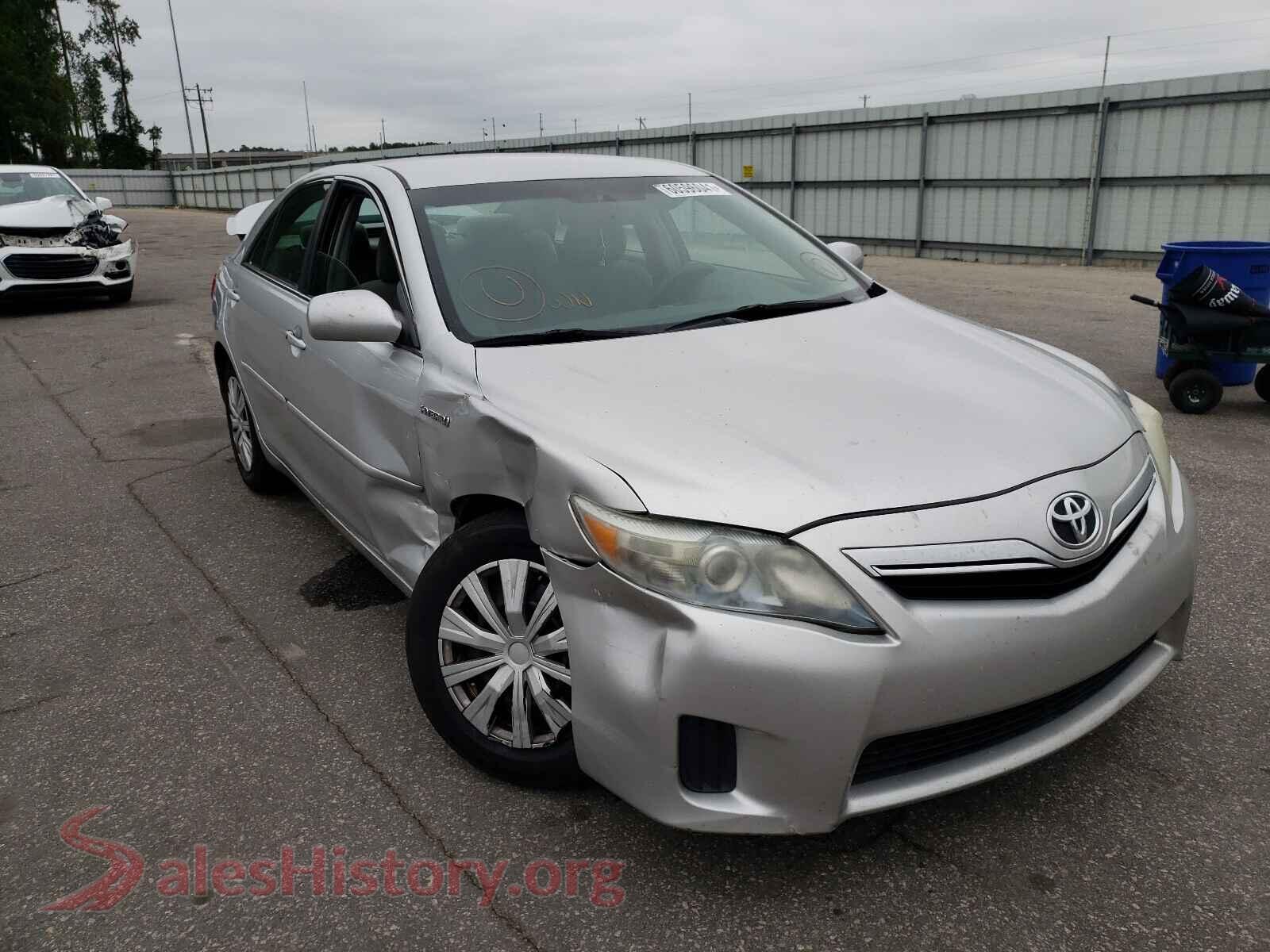 2011 TOYOTA CAMRY — VIN 4T1BB3EKXBU140675