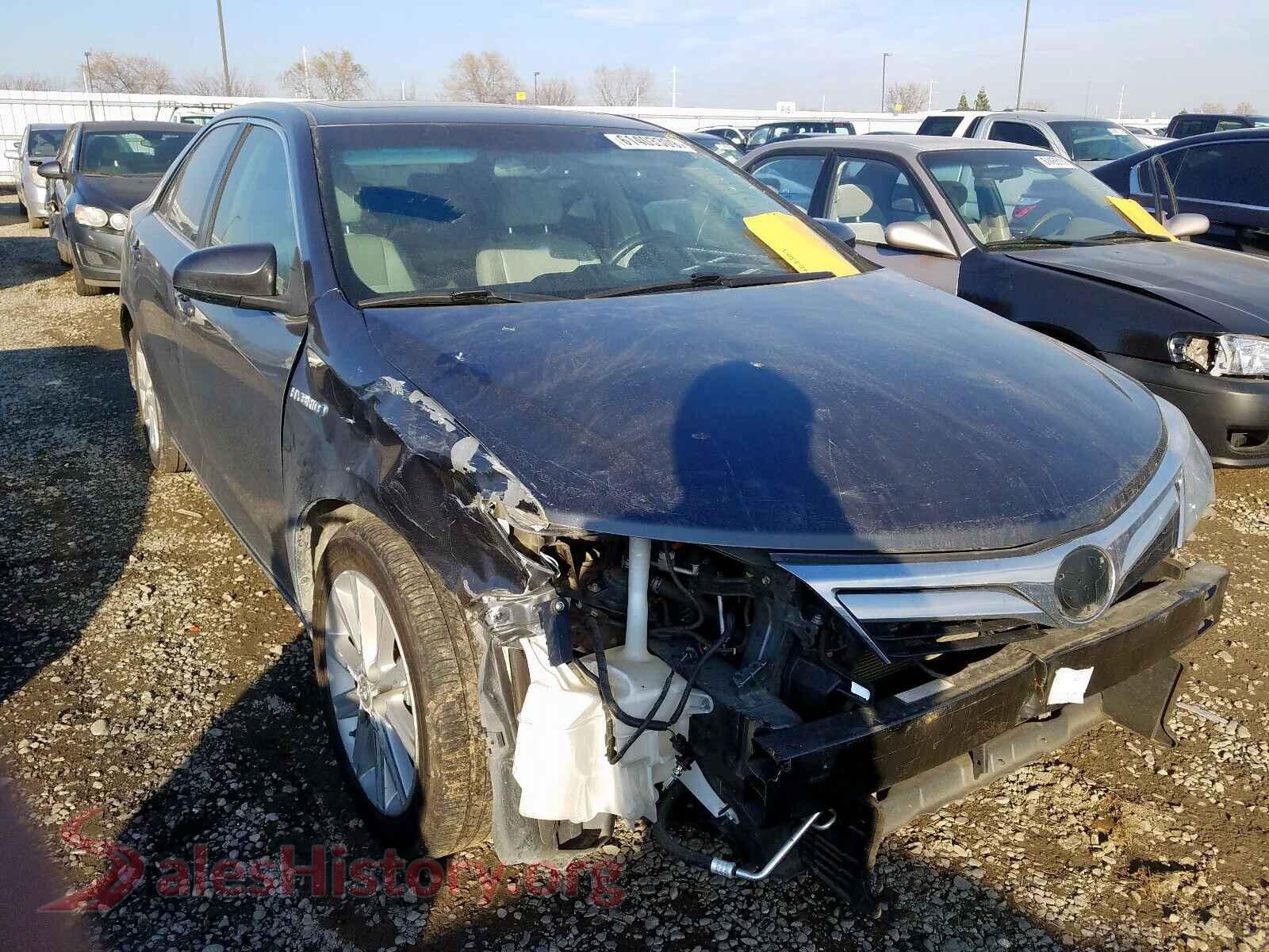 2012 TOYOTA CAMRY — VIN 4T1BD1FK0CU049011