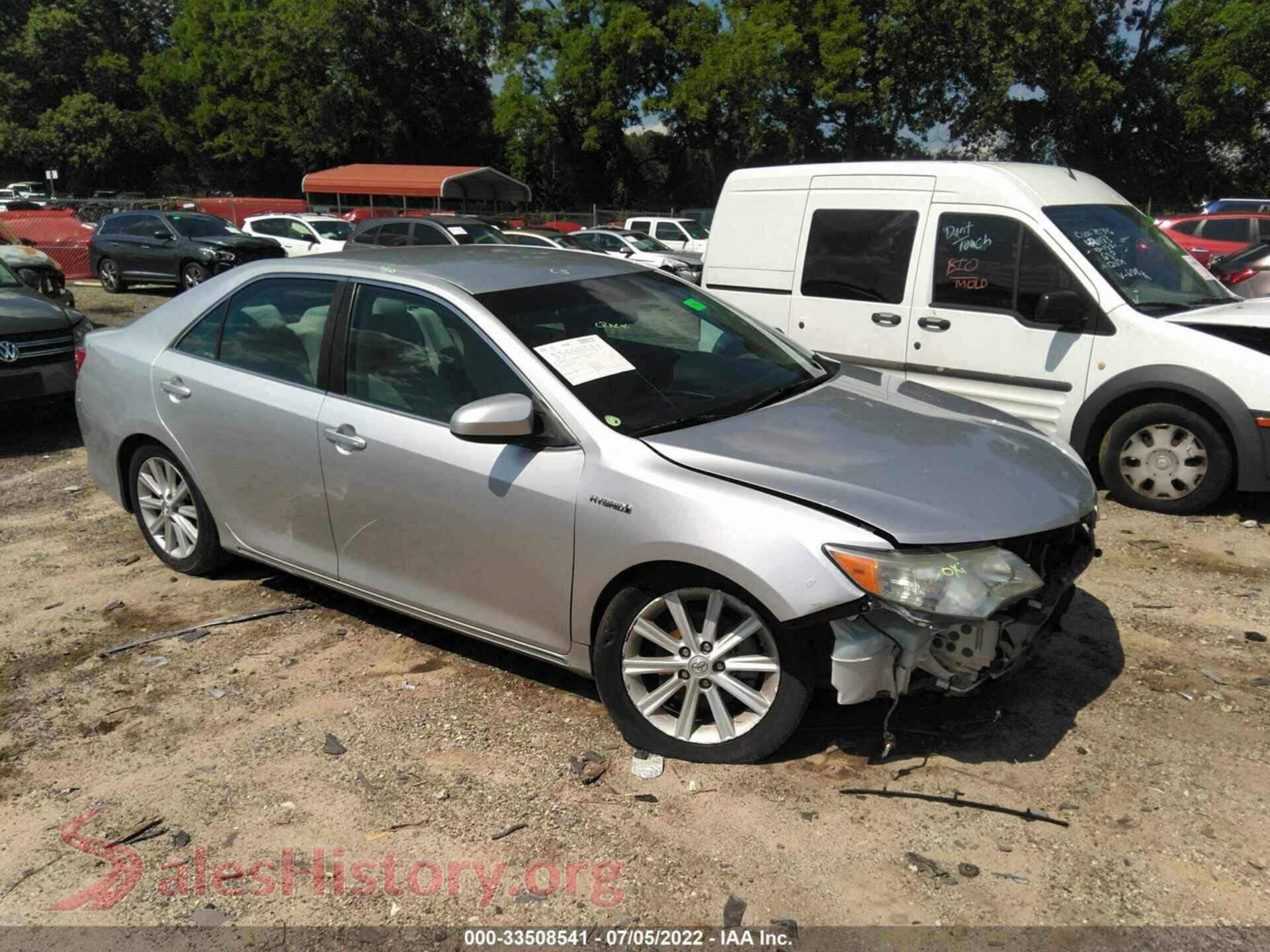 2014 TOYOTA CAMRY HYBRID — VIN 4T1BD1FK0EU101806