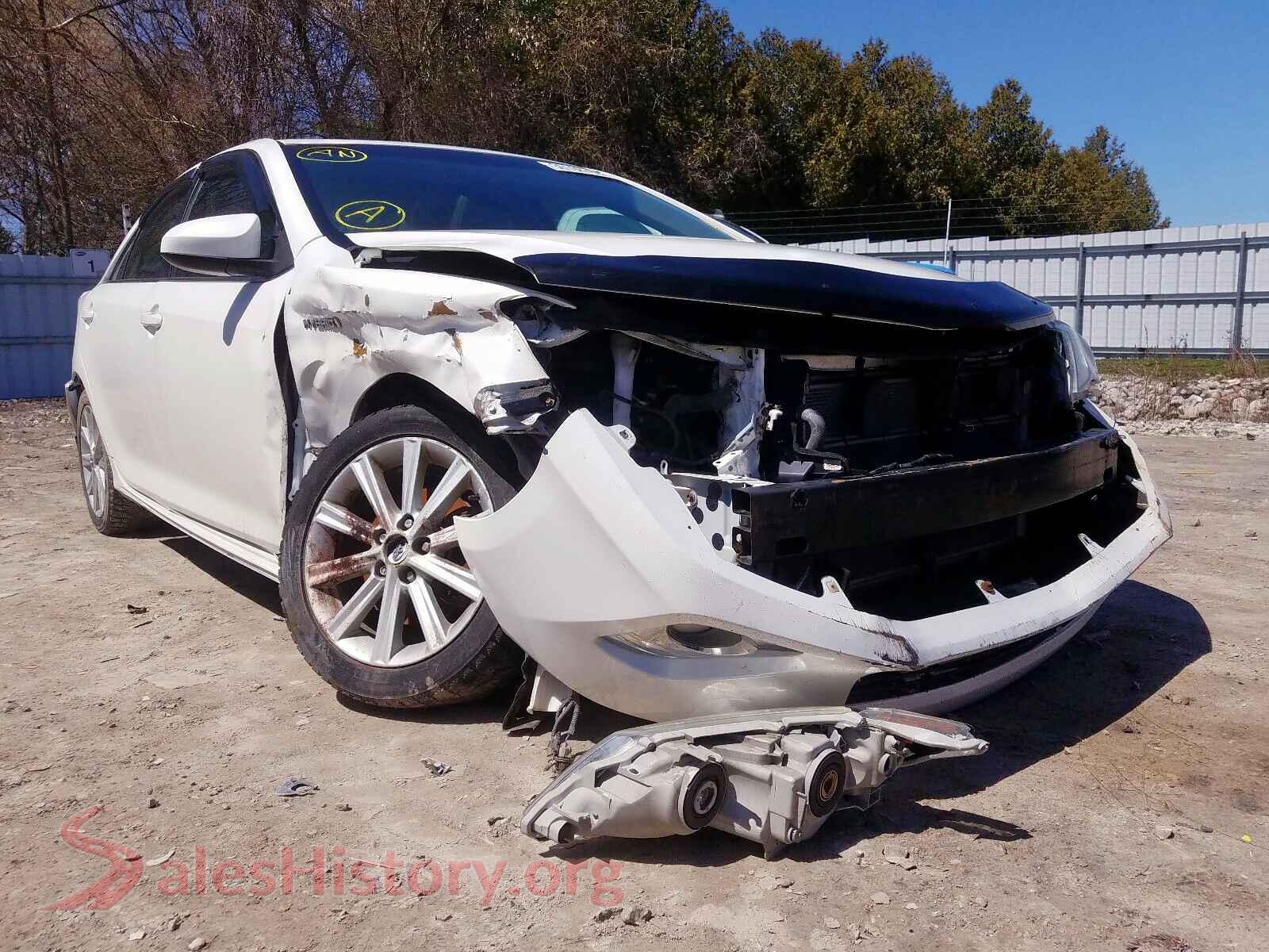 2013 TOYOTA CAMRY — VIN 4T1BD1FK1DU074582