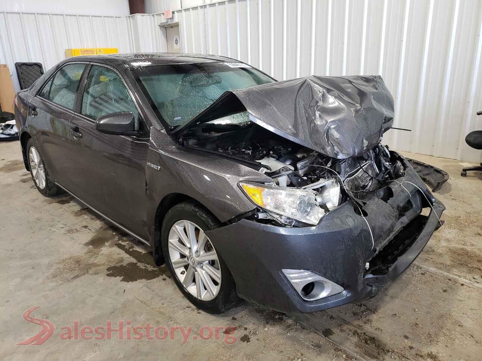 2014 TOYOTA CAMRY — VIN 4T1BD1FK1EU110613