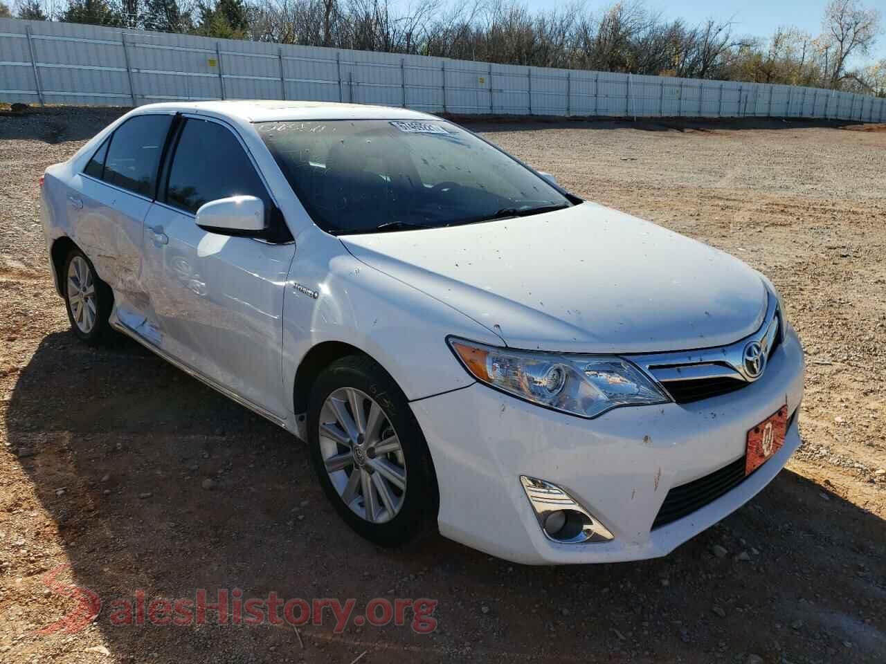 2013 TOYOTA CAMRY — VIN 4T1BD1FK2DU083680