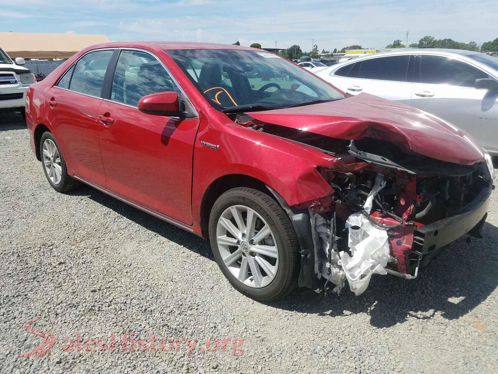2013 TOYOTA CAMRY — VIN 4T1BD1FK2DU095263