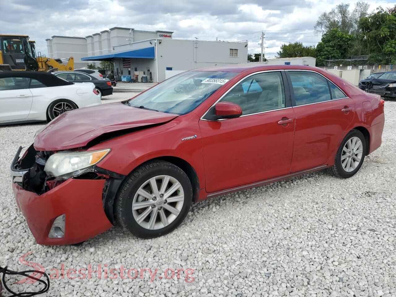 2014 TOYOTA CAMRY — VIN 4T1BD1FK2EU107817