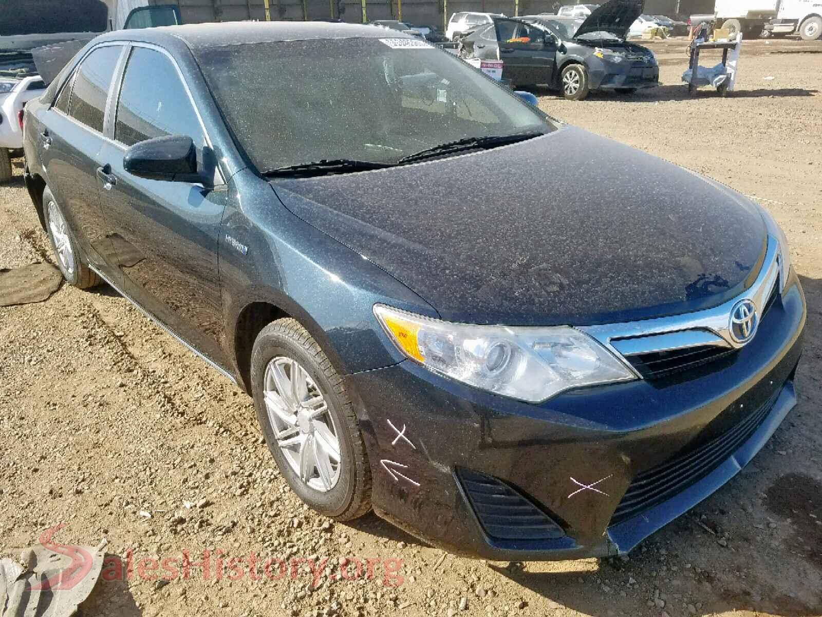 2014 TOYOTA CAMRY — VIN 4T1BD1FK2EU137996