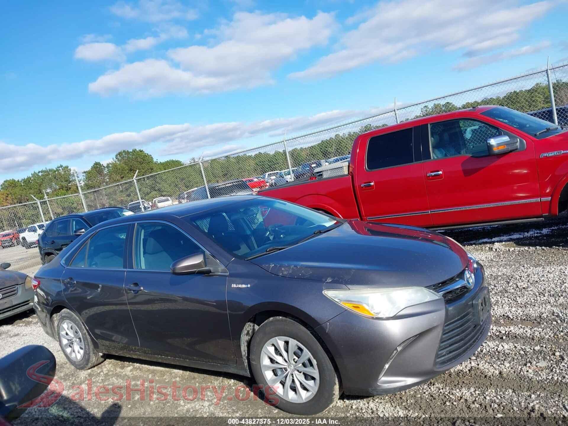 2015 TOYOTA CAMRY HYBRID — VIN 4T1BD1FK2FU173379