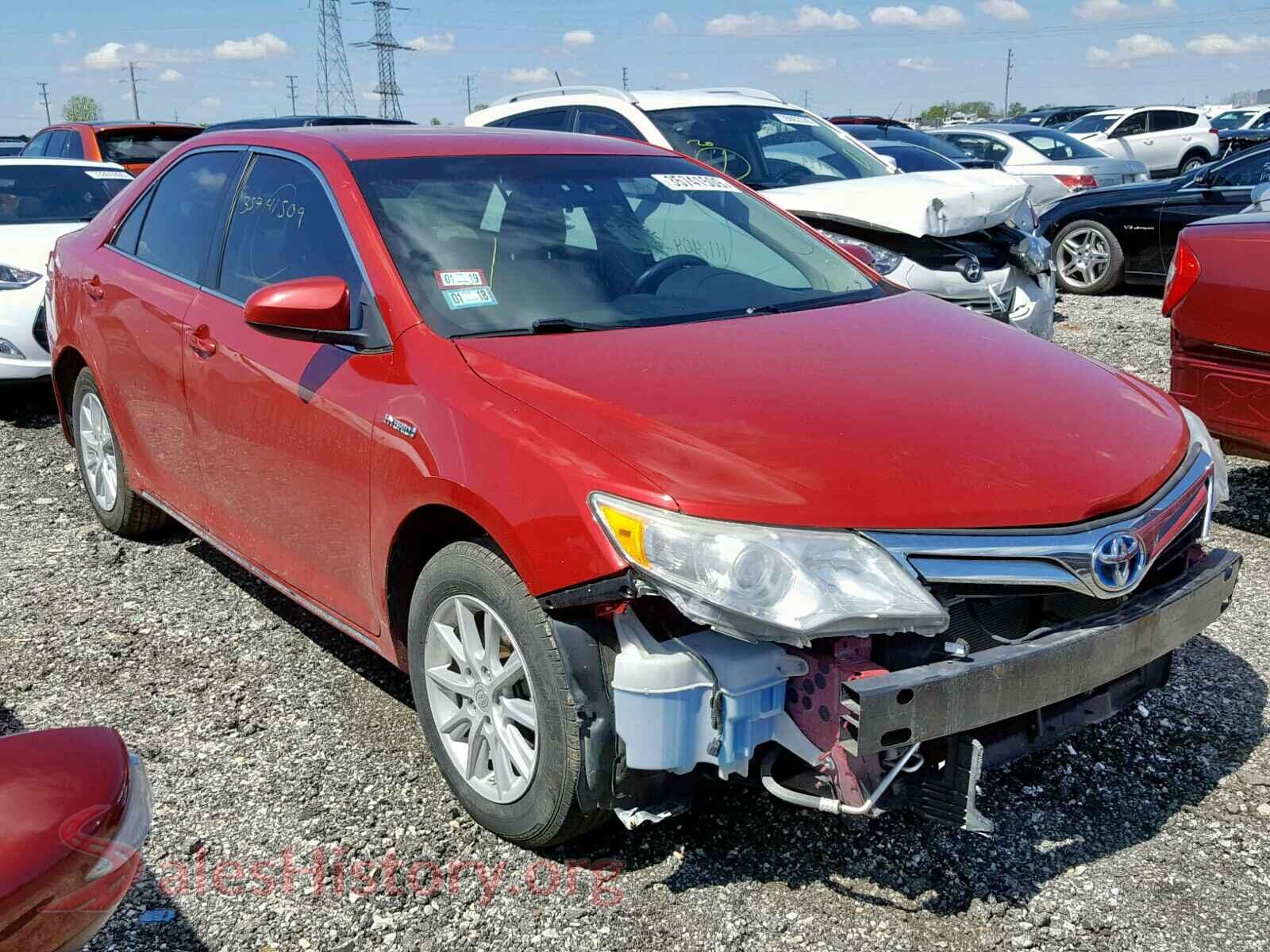 2013 TOYOTA CAMRY — VIN 4T1BD1FK4DU092302