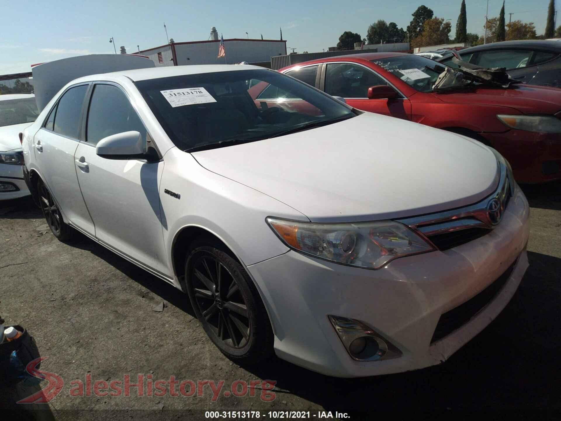 2013 TOYOTA CAMRY HYBRID — VIN 4T1BD1FK6DU065716
