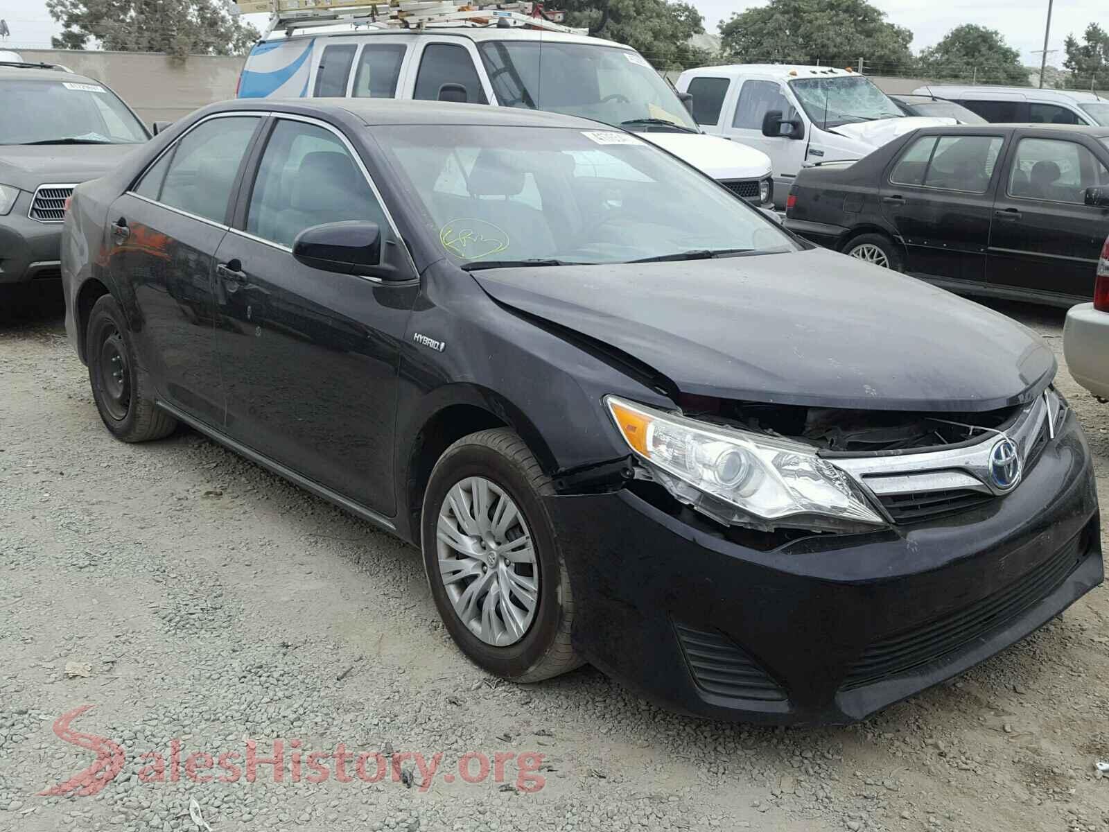 2013 TOYOTA CAMRY — VIN 4T1BD1FK6DU078112