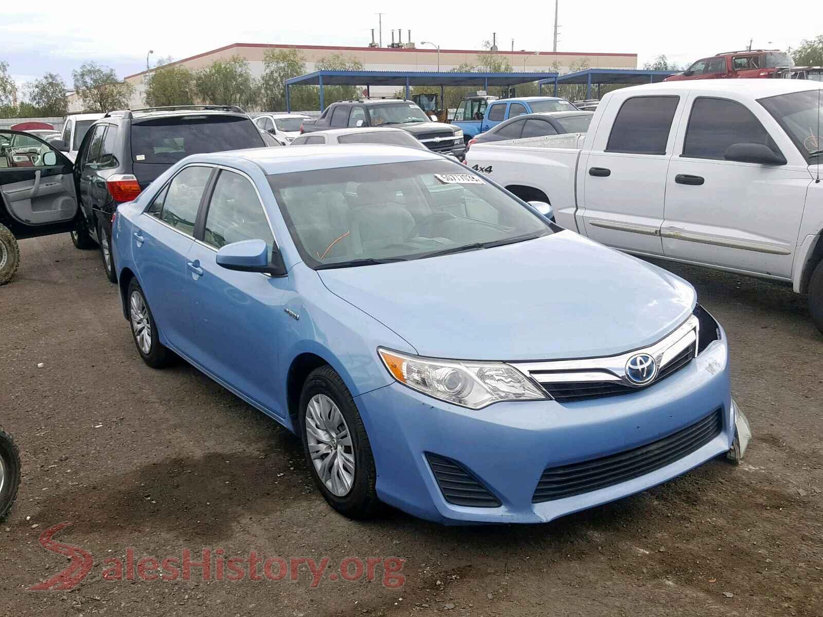 2013 TOYOTA CAMRY — VIN 4T1BD1FK6DU088462