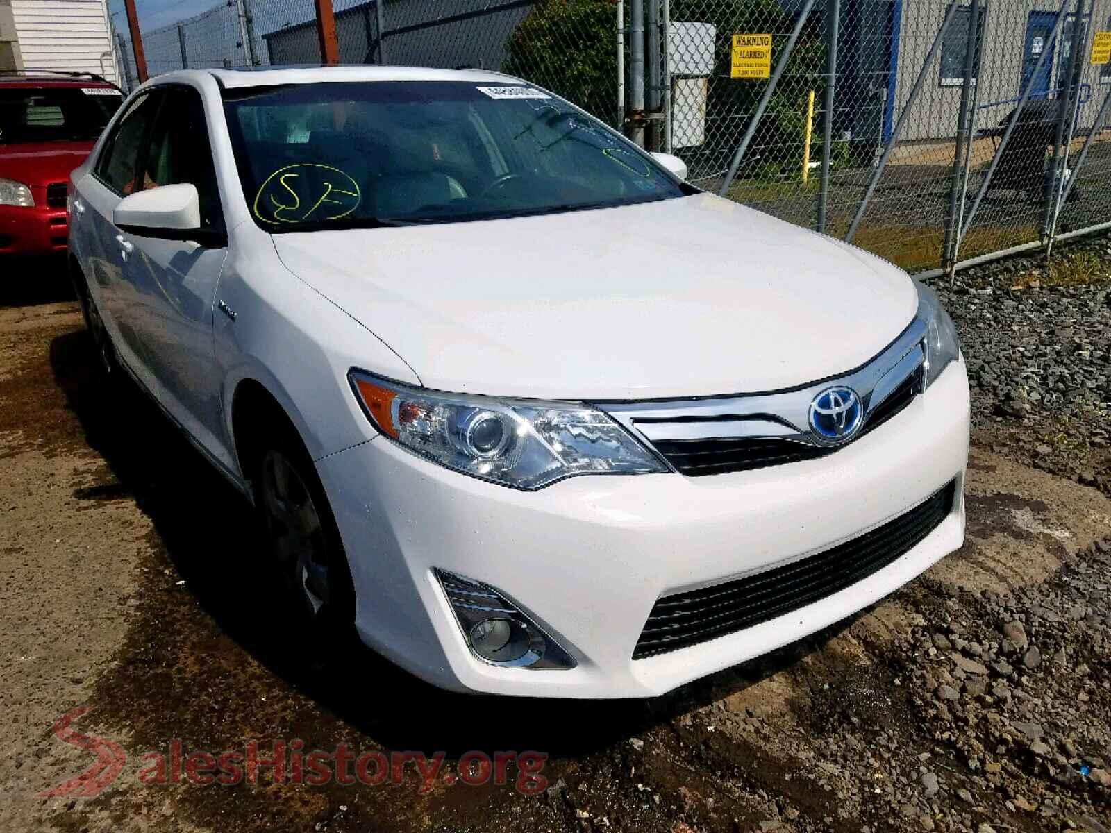 2012 TOYOTA CAMRY — VIN 4T1BD1FK9CU032742