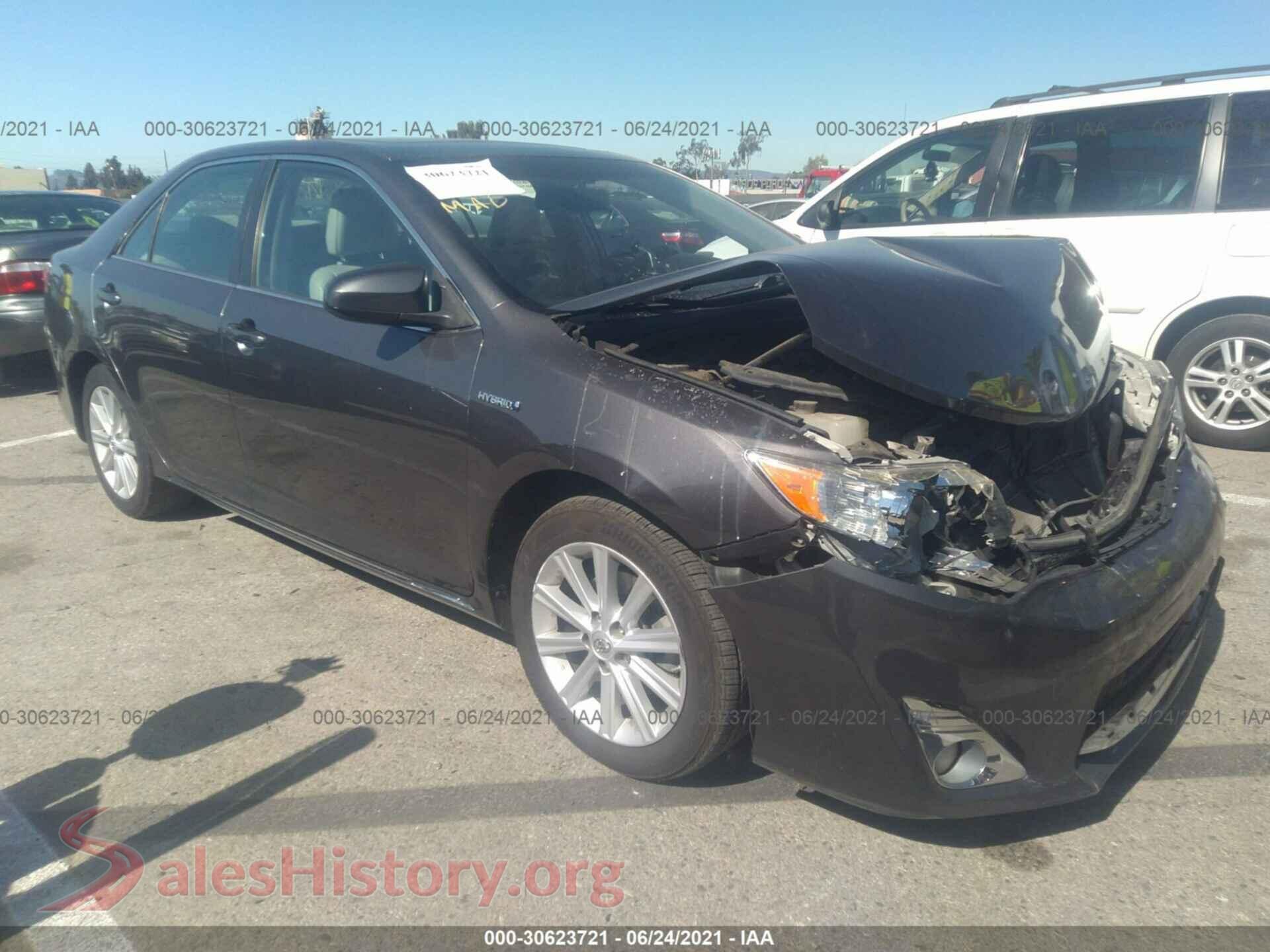 2014 TOYOTA CAMRY HYBRID — VIN 4T1BD1FK9EU110004