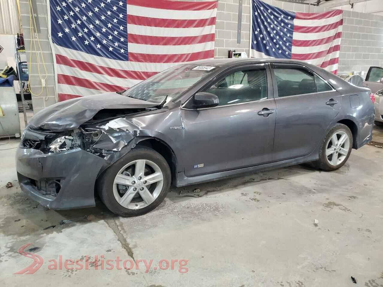 2014 TOYOTA CAMRY — VIN 4T1BD1FKXEU124820