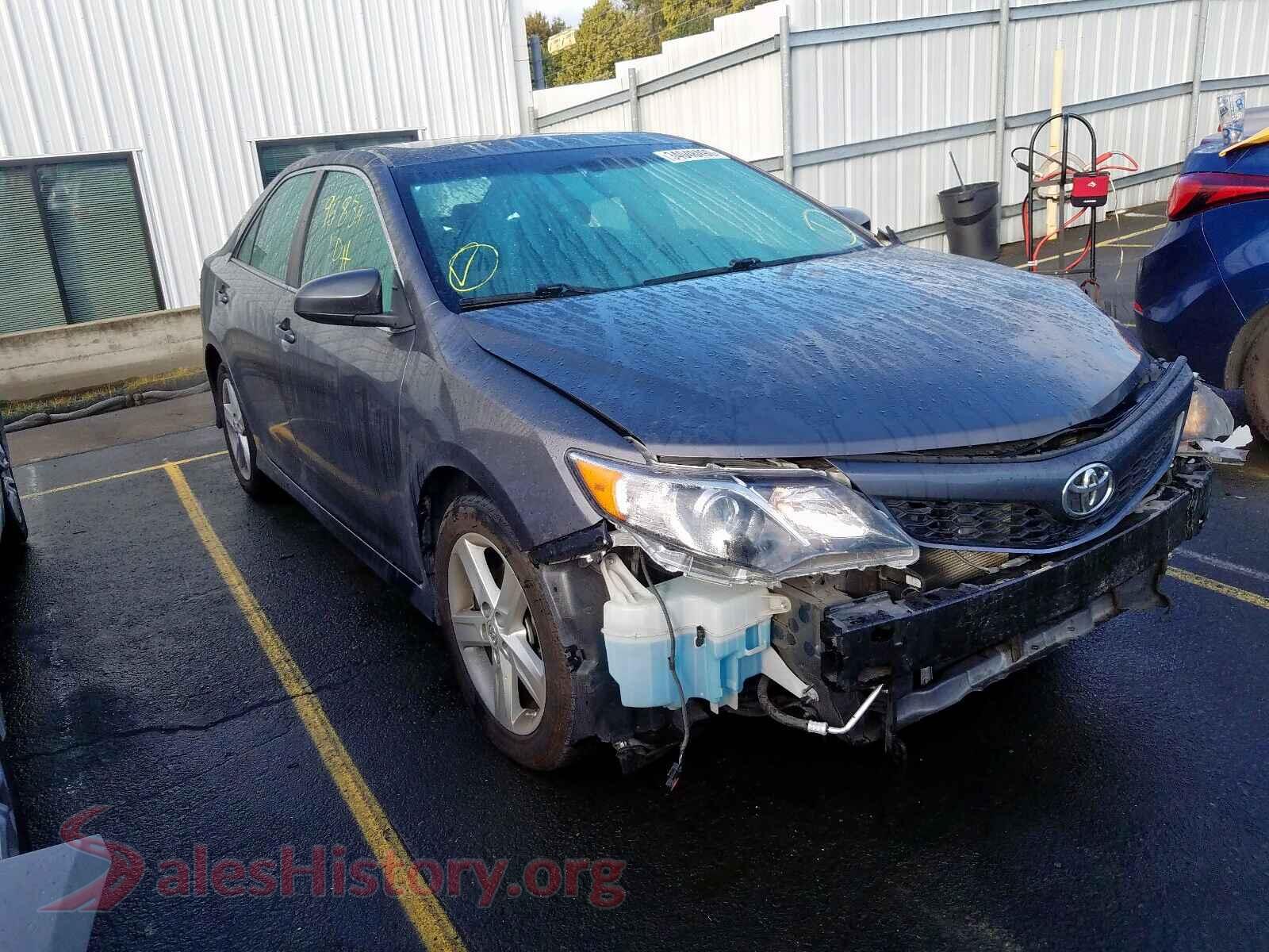 2014 TOYOTA CAMRY — VIN 4T1BF1FK2EU810635