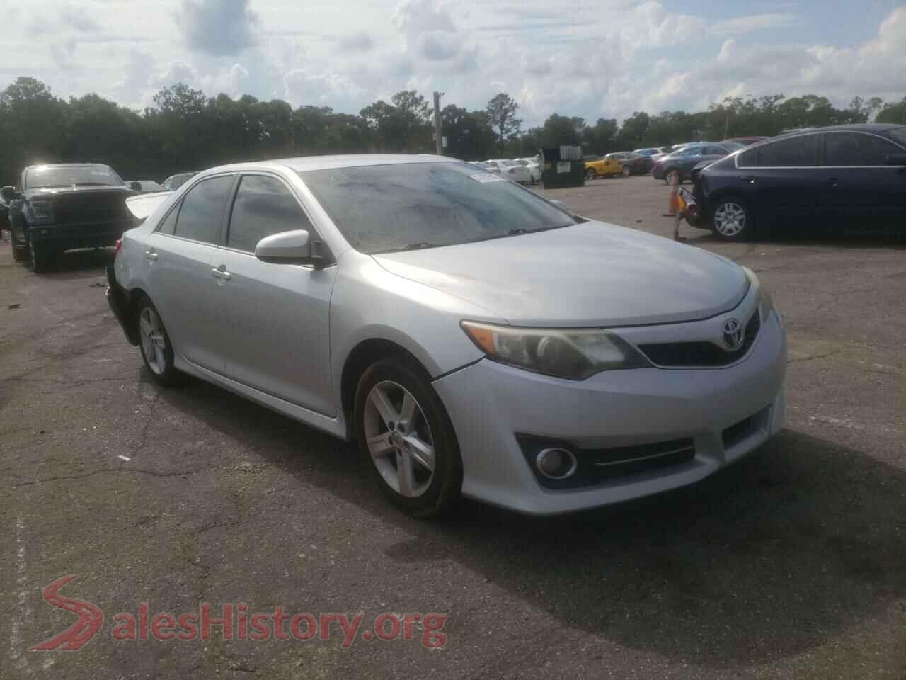 2013 TOYOTA CAMRY — VIN 4T1BF1FK6DU700895