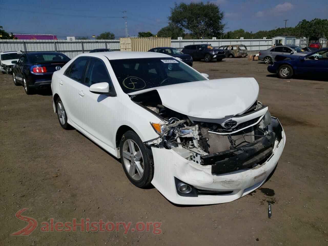 2014 TOYOTA CAMRY — VIN 4T1BF1FKXEU330861
