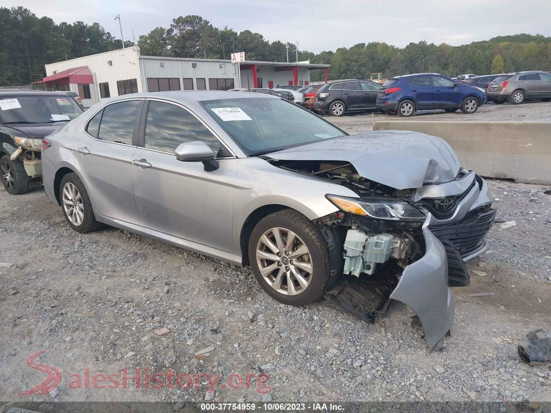 2020 TOYOTA CAMRY — VIN 4T1C11AK2LU997057