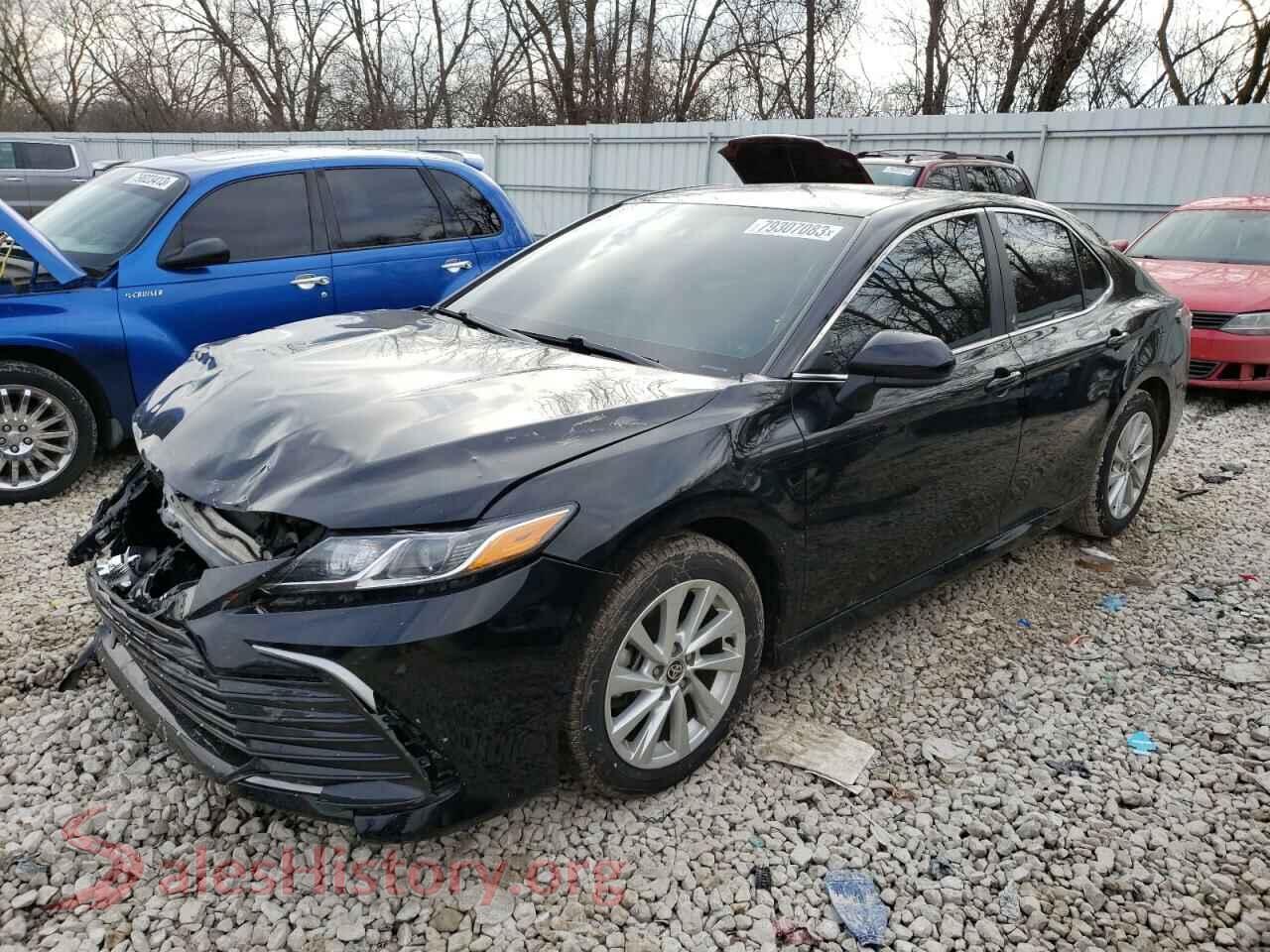 2021 TOYOTA CAMRY — VIN 4T1C11AK7MU553030