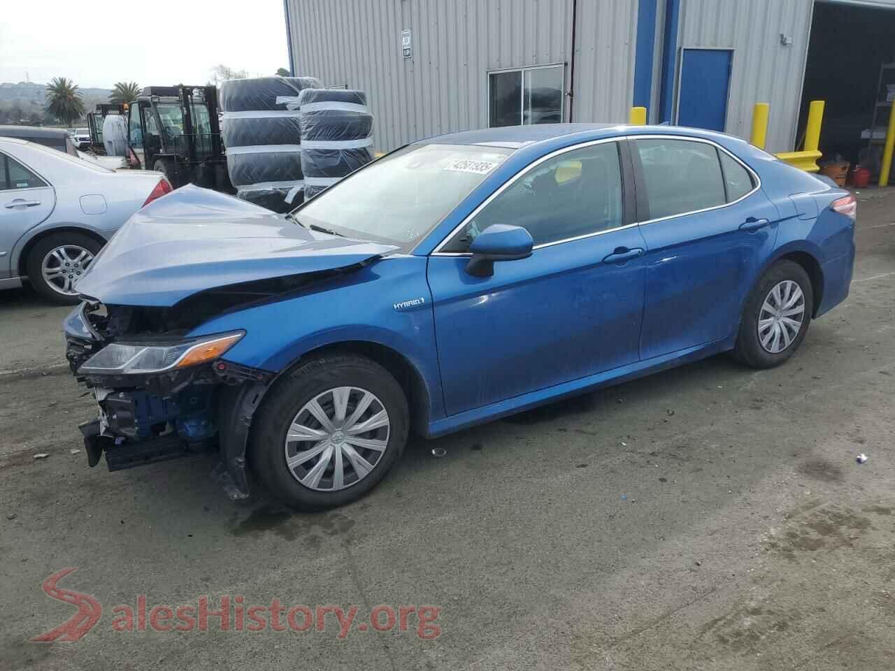 2020 TOYOTA CAMRY — VIN 4T1C31AK1LU015495