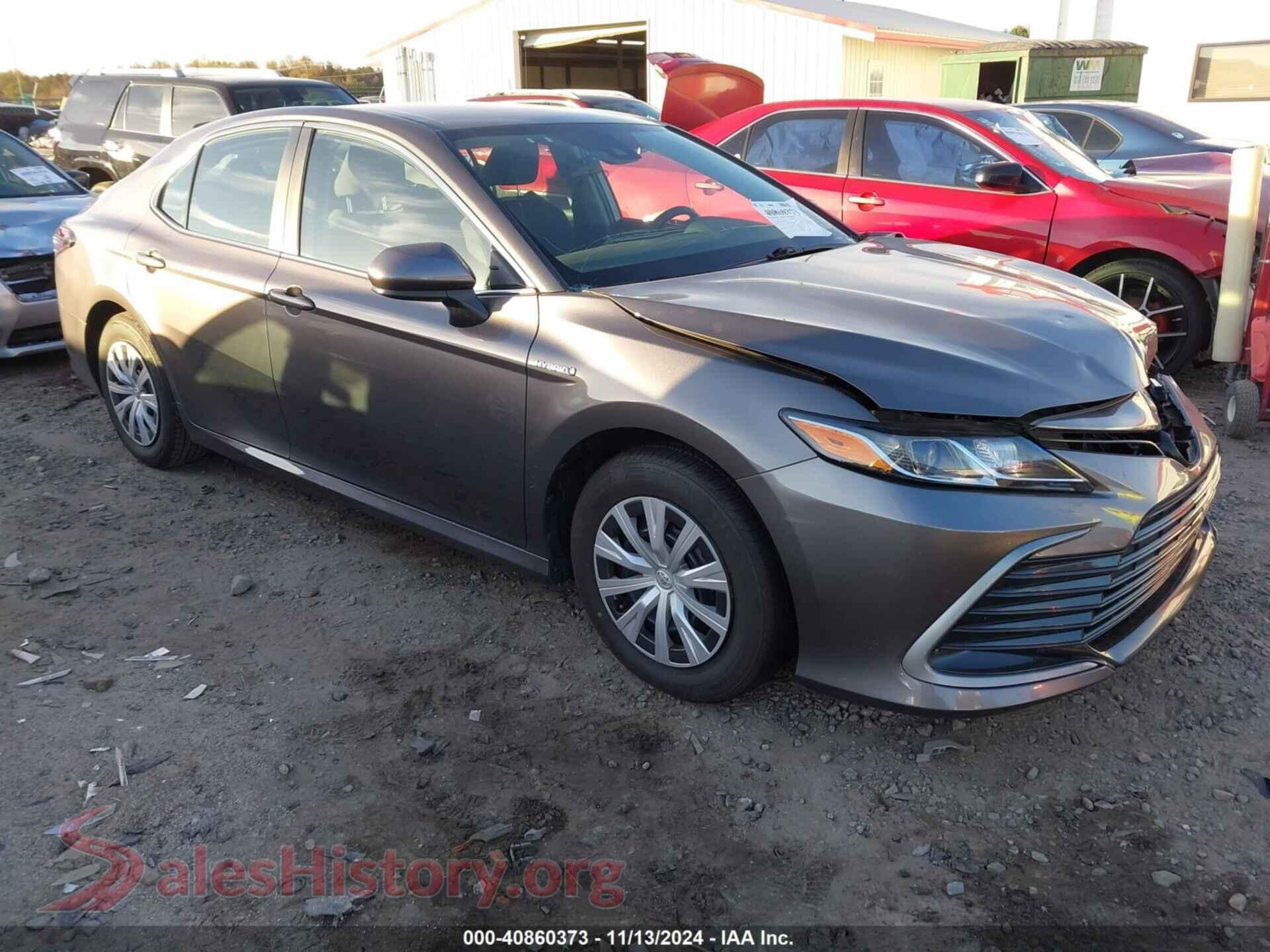 2021 TOYOTA CAMRY — VIN 4T1C31AK1MU555589