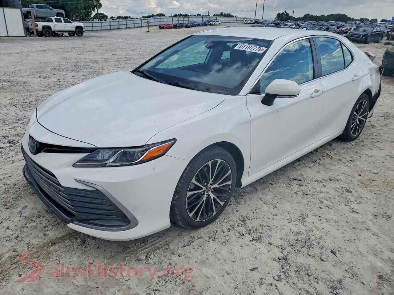 2022 TOYOTA CAMRY — VIN 4T1C31AK1NU587654