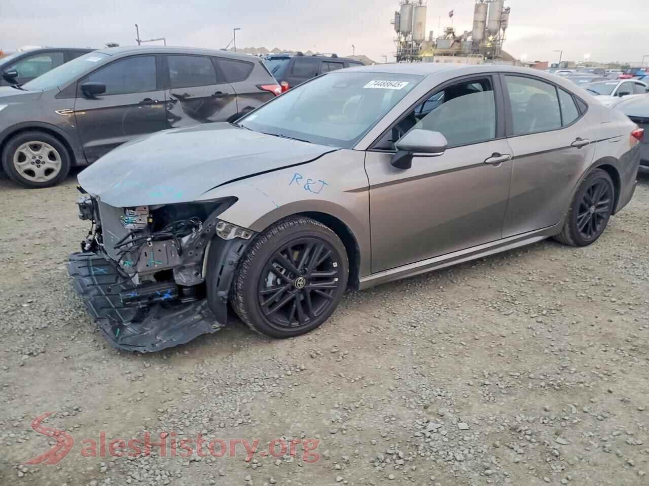 2025 TOYOTA CAMRY — VIN 4T1DAACK0SU624924