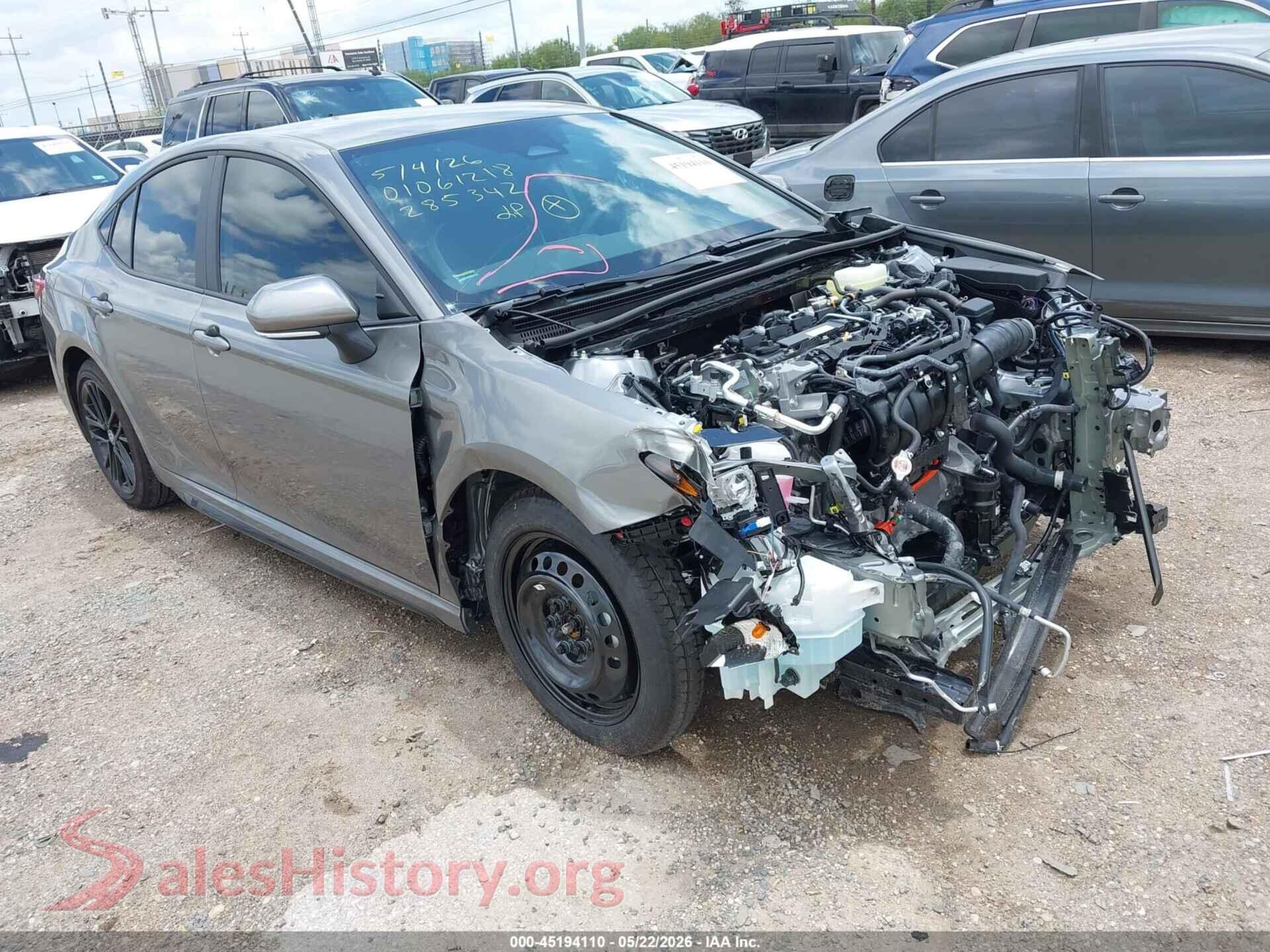2026 TOYOTA CAMRY — VIN 4T1DAACK0TU285342