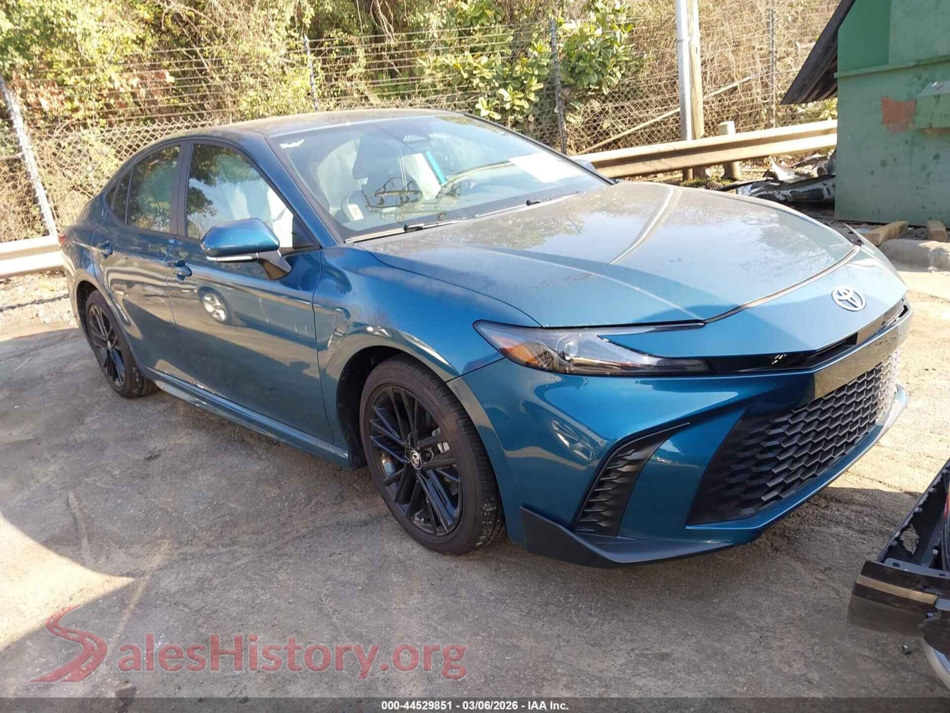 2025 TOYOTA CAMRY — VIN 4T1DAACK1SU206646