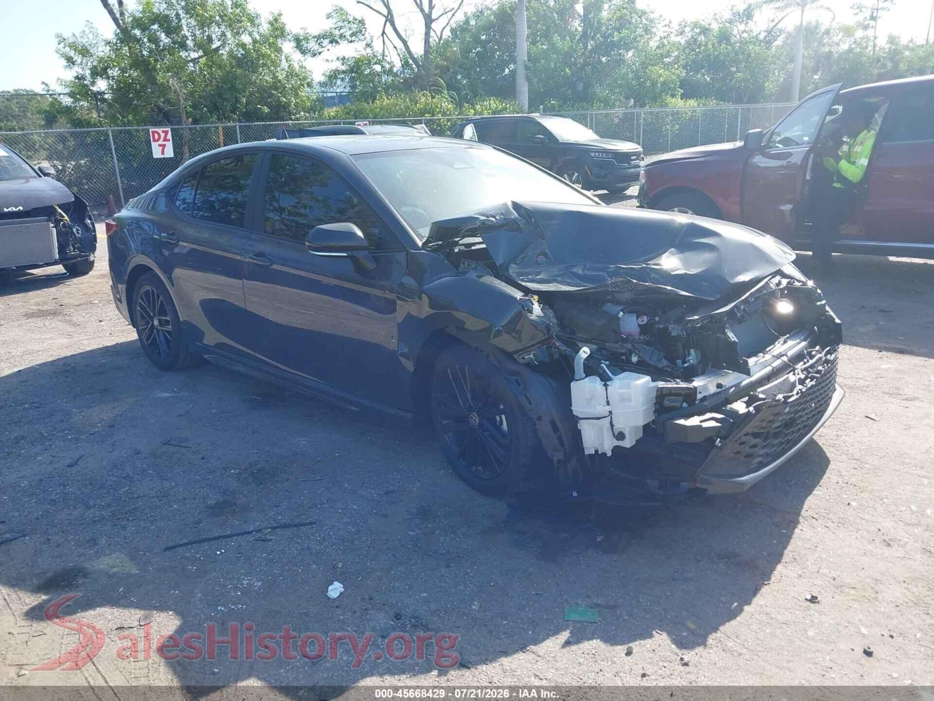 2026 TOYOTA CAMRY — VIN 4T1DAACK1TU327498