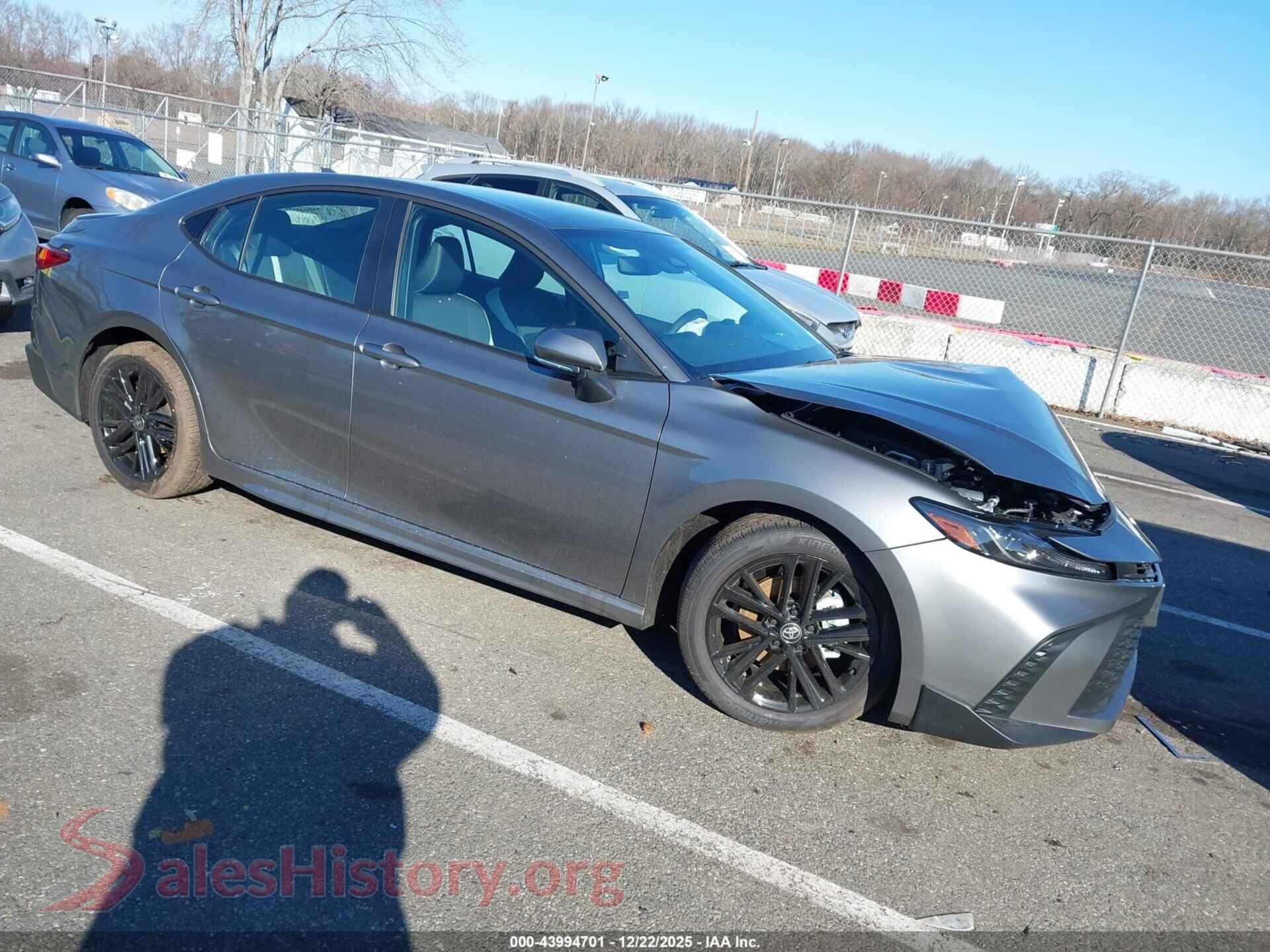 2026 TOYOTA CAMRY — VIN 4T1DAACK1TU657996