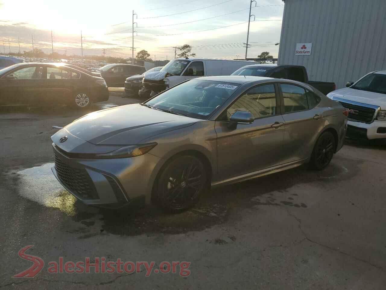 2025 TOYOTA CAMRY — VIN 4T1DAACK2SU532231