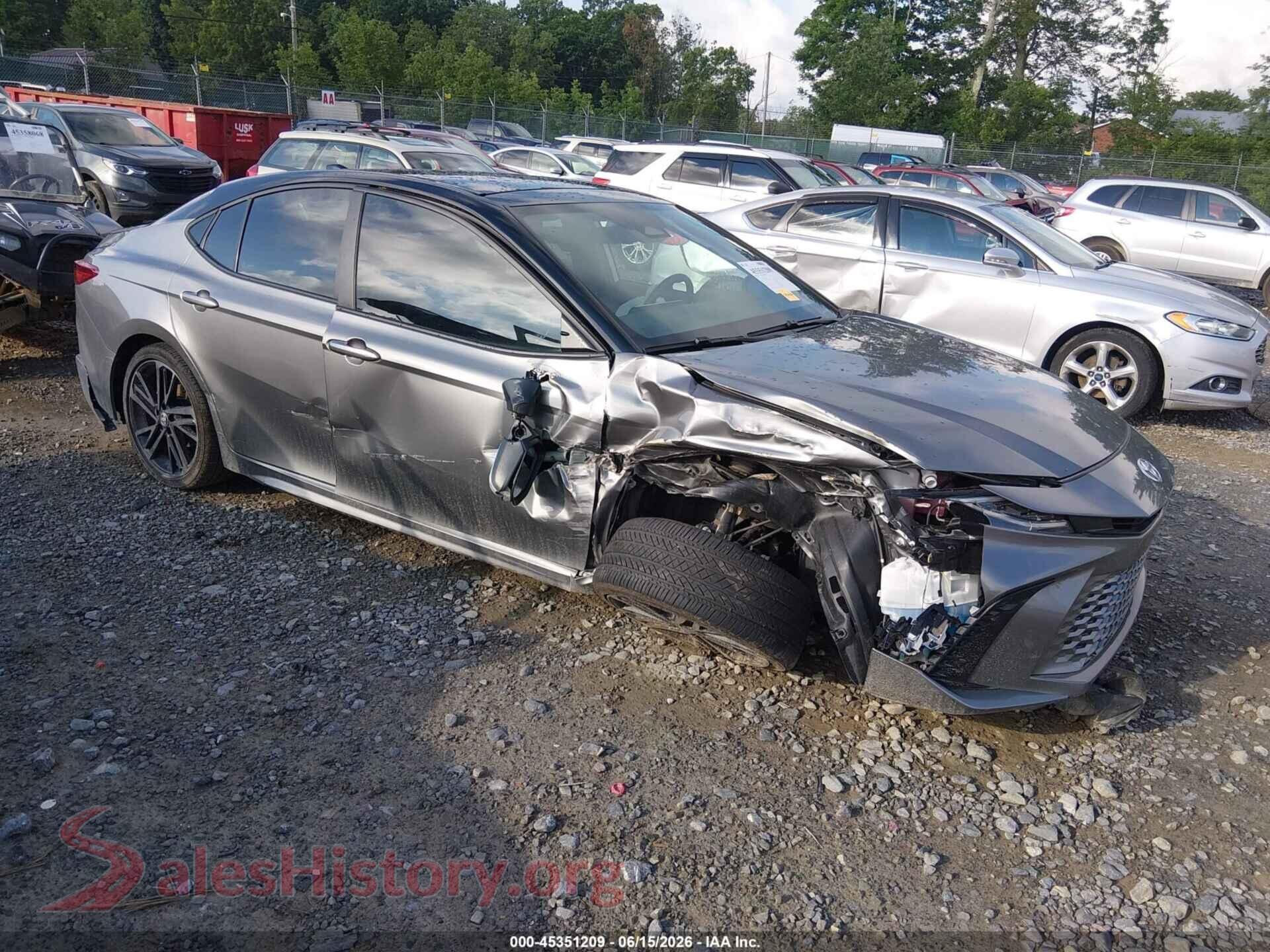 2025 TOYOTA CAMRY — VIN 4T1DAACK3SU529886