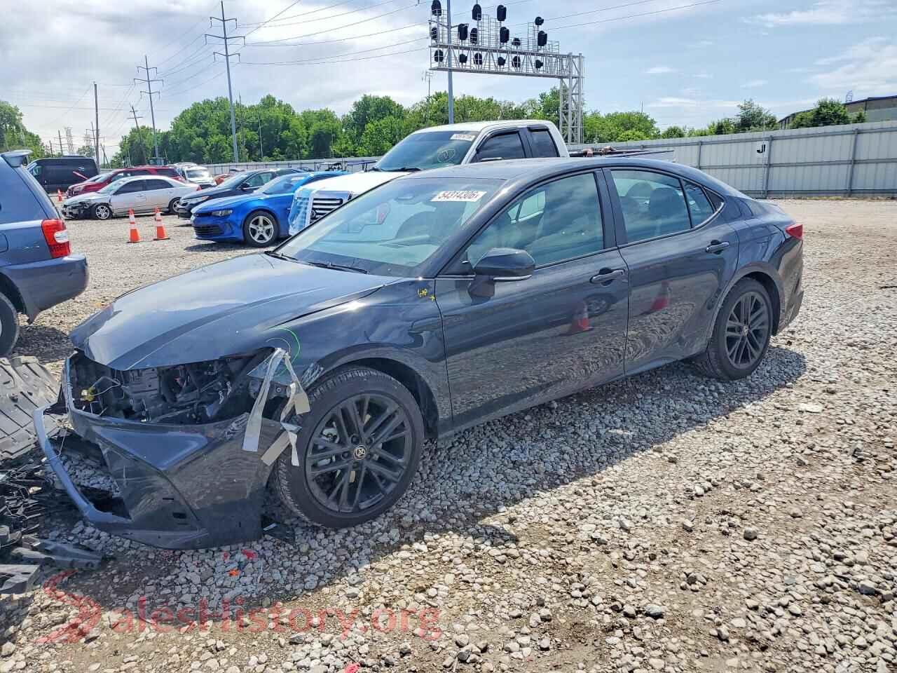 2025 TOYOTA CAMRY — VIN 4T1DAACK3SU635173