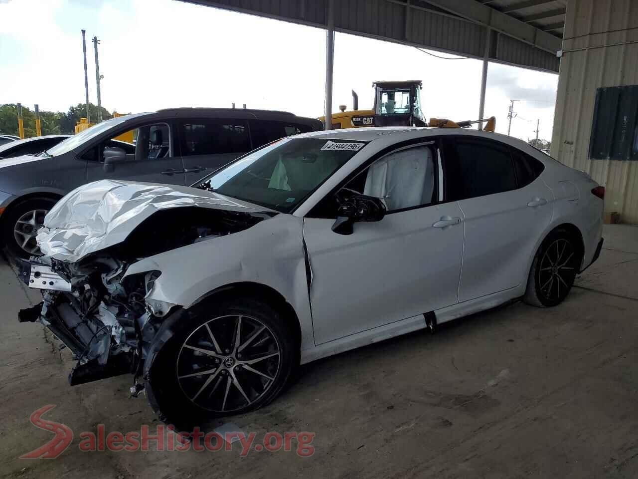 2026 TOYOTA CAMRY — VIN 4T1DAACK3TU226835