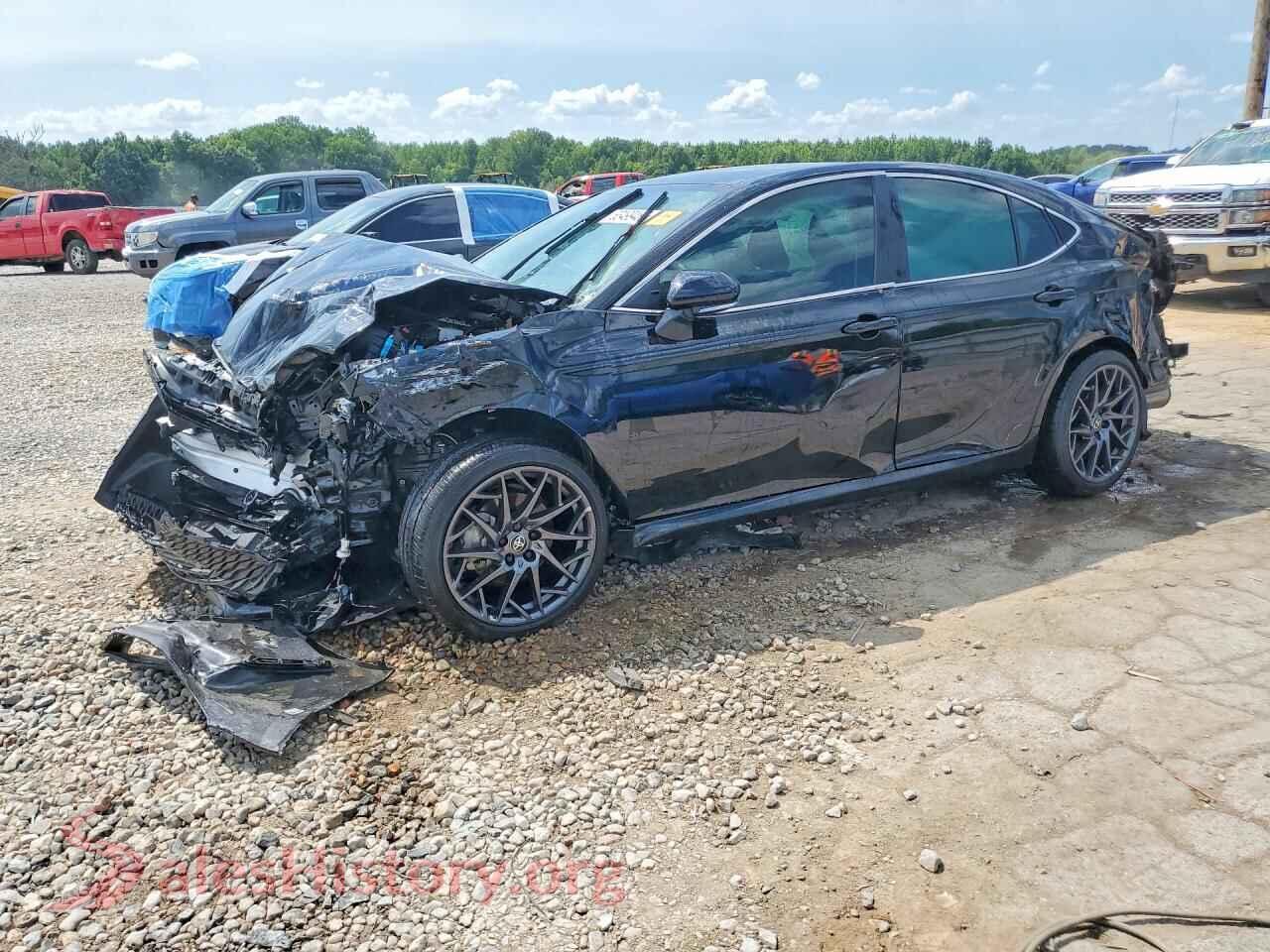 2025 TOYOTA CAMRY — VIN 4T1DAACK4SU620102