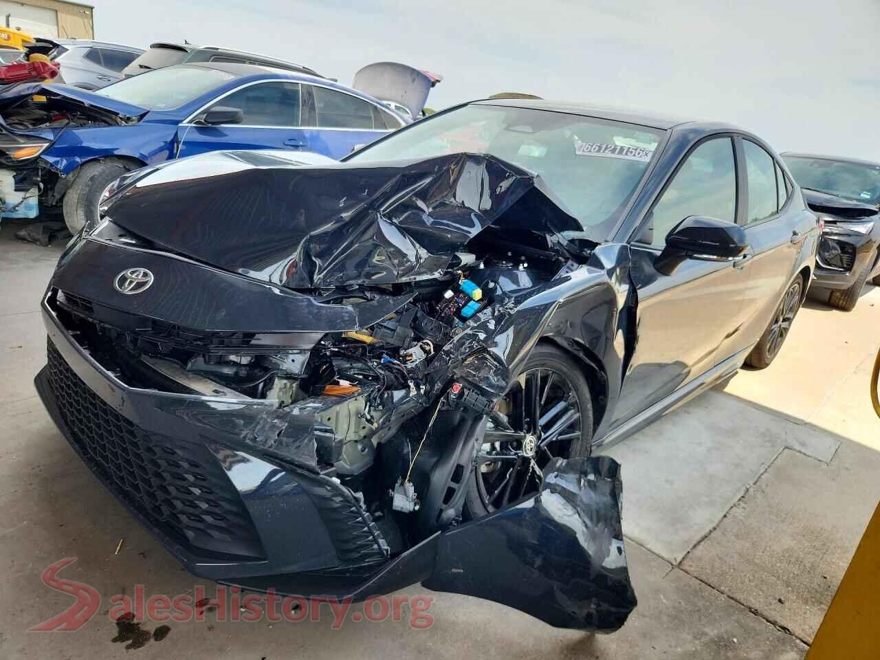 2026 TOYOTA CAMRY — VIN 4T1DAACK4TU312364