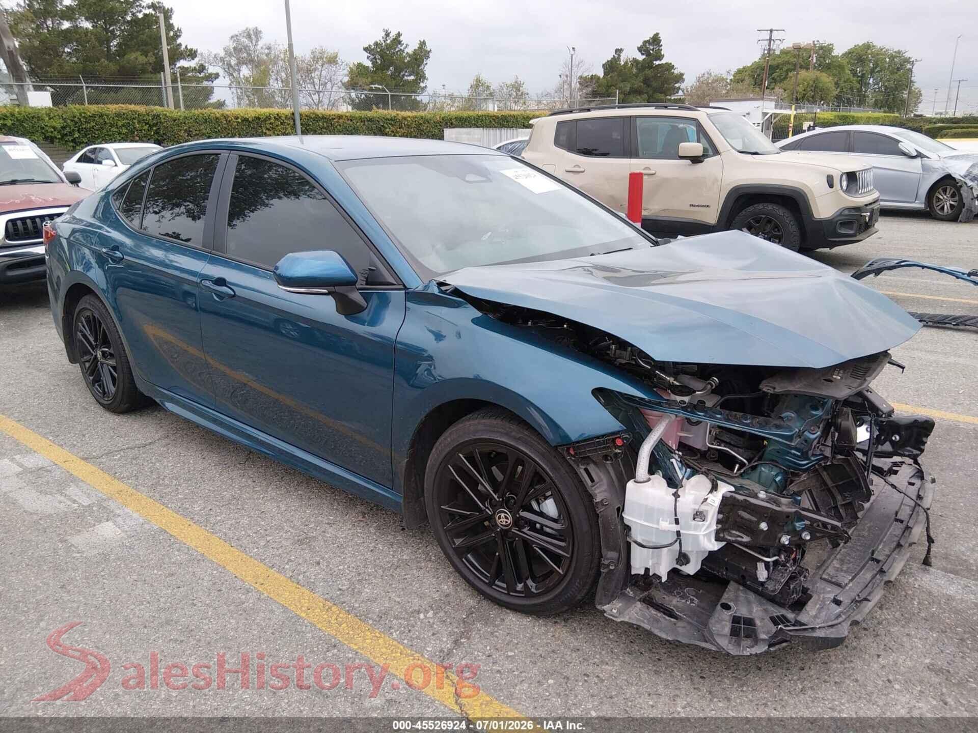 2026 TOYOTA CAMRY — VIN 4T1DAACK5TU215979