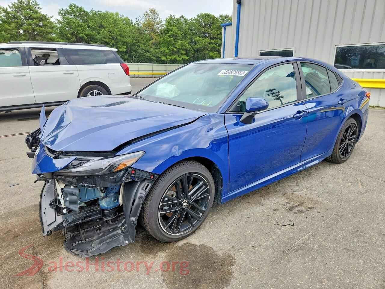 2026 TOYOTA CAMRY — VIN 4T1DAACK5TU268228