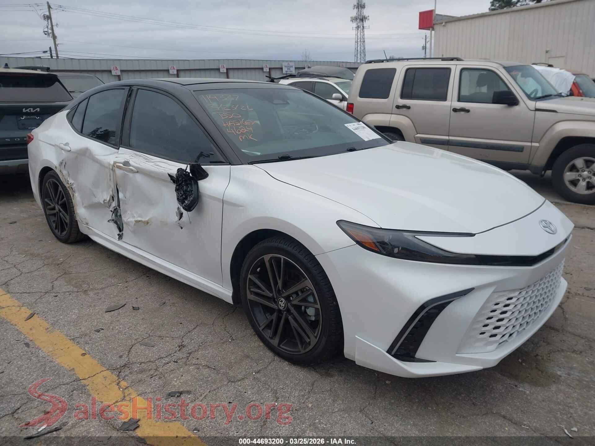 2025 TOYOTA CAMRY — VIN 4T1DAACK6SU014624
