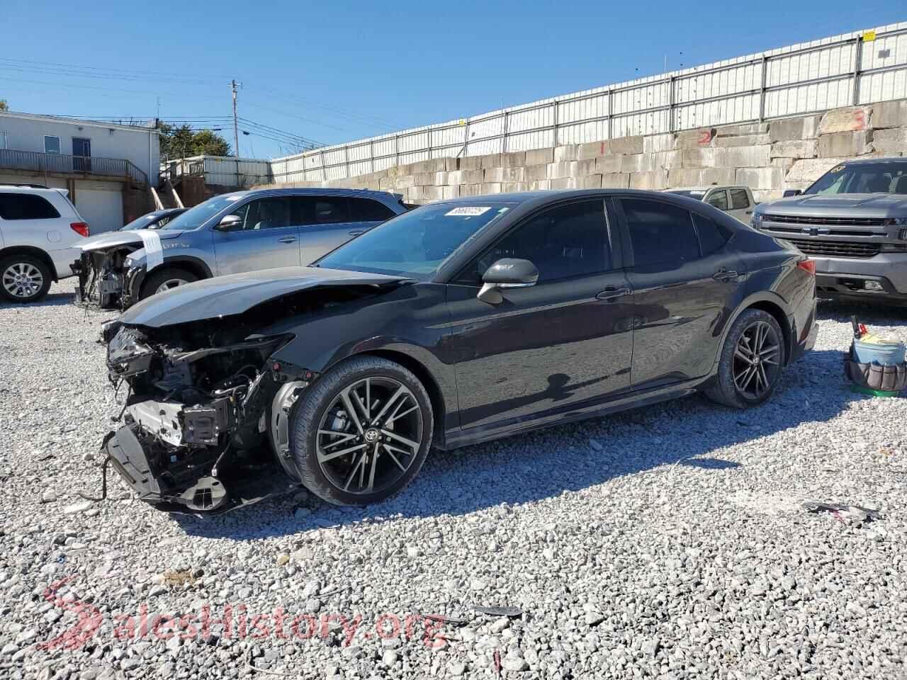 2025 TOYOTA CAMRY — VIN 4T1DAACK6SU562056