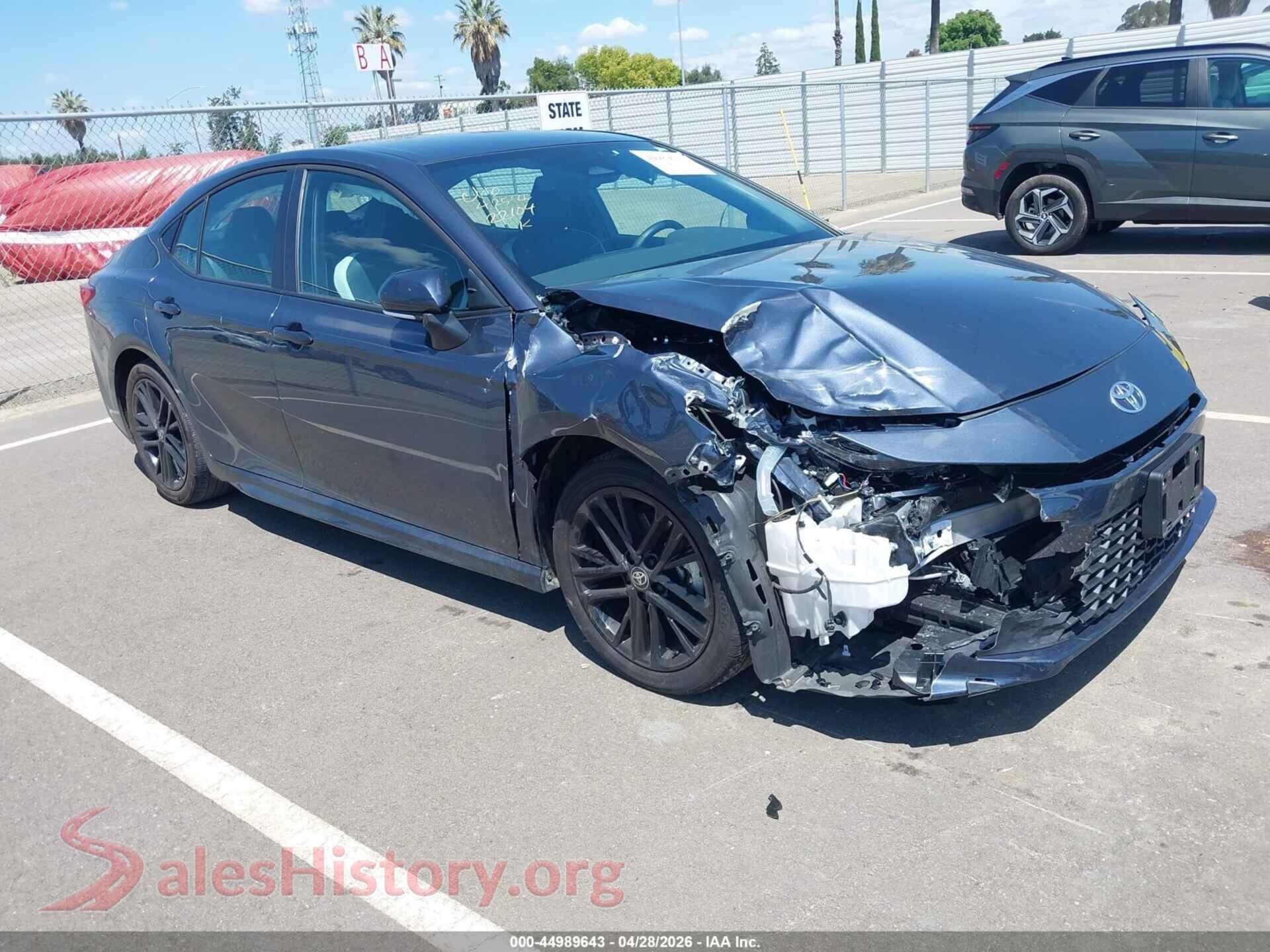 2026 TOYOTA CAMRY — VIN 4T1DAACK6TU666824