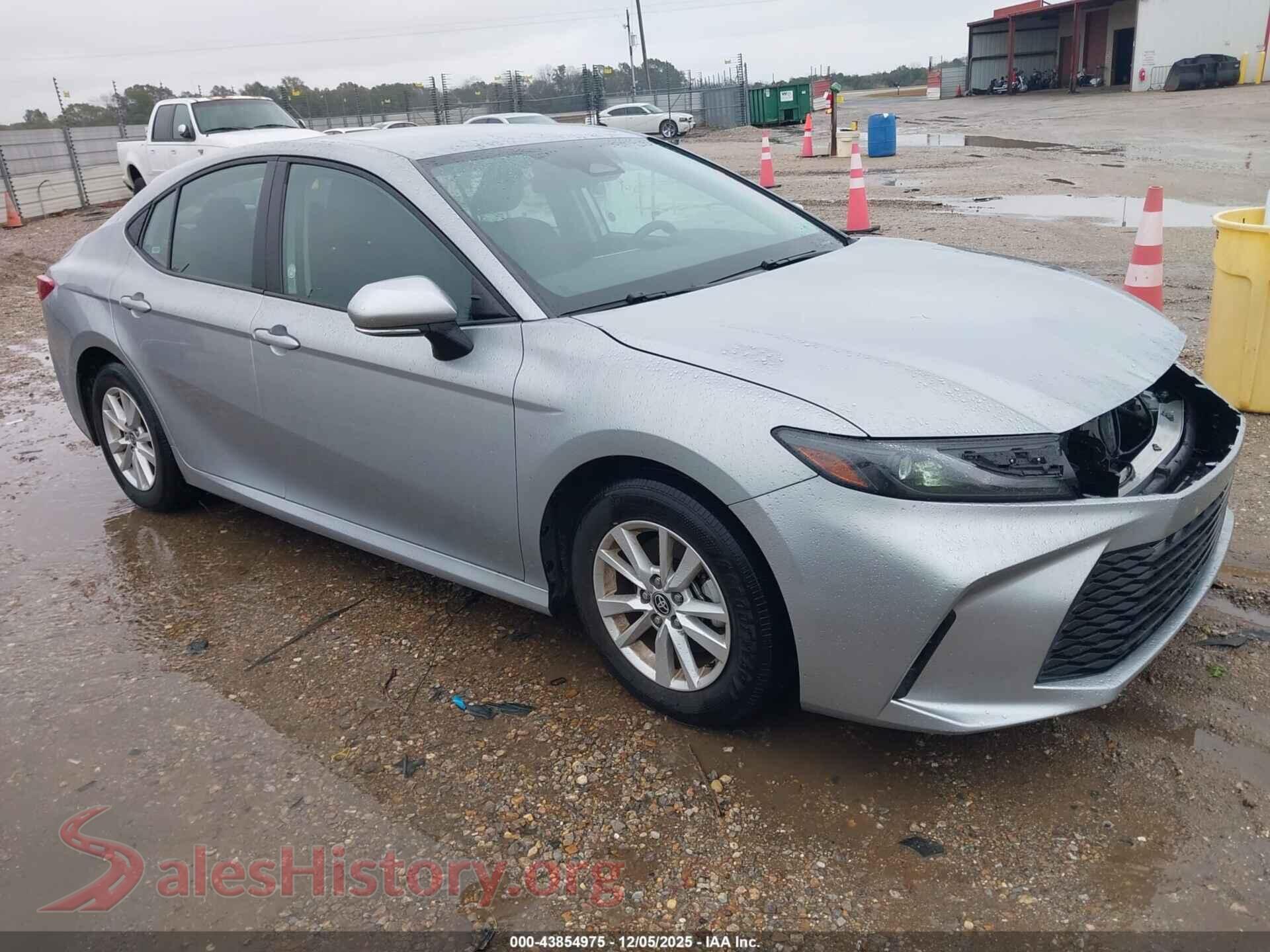 2025 TOYOTA CAMRY — VIN 4T1DAACK7SU070975