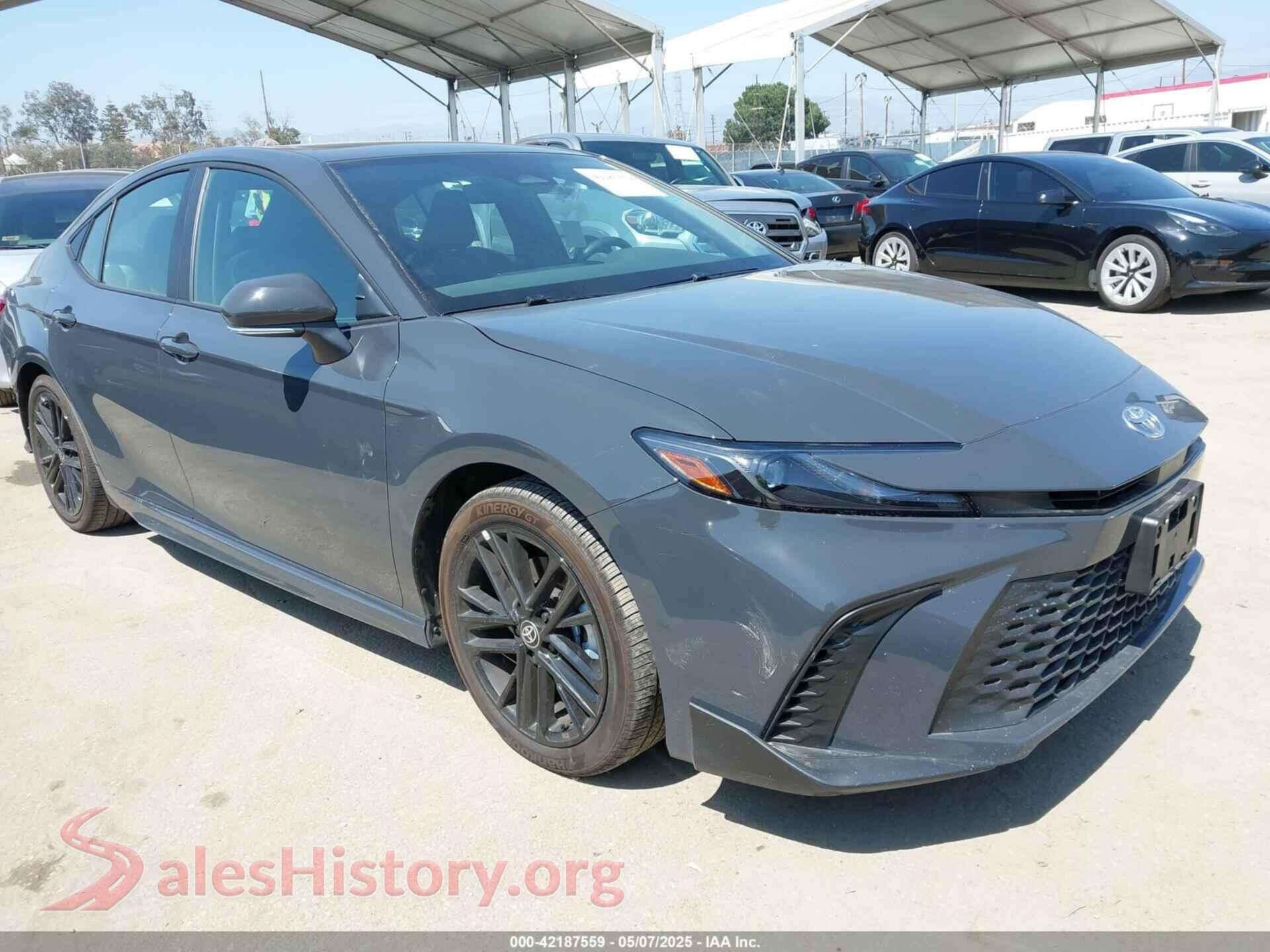2025 TOYOTA CAMRY — VIN 4T1DAACK7SU531768
