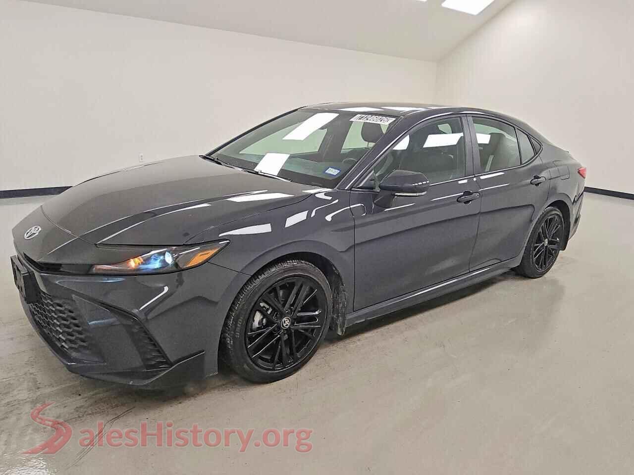 2025 TOYOTA CAMRY — VIN 4T1DAACK8SU106057