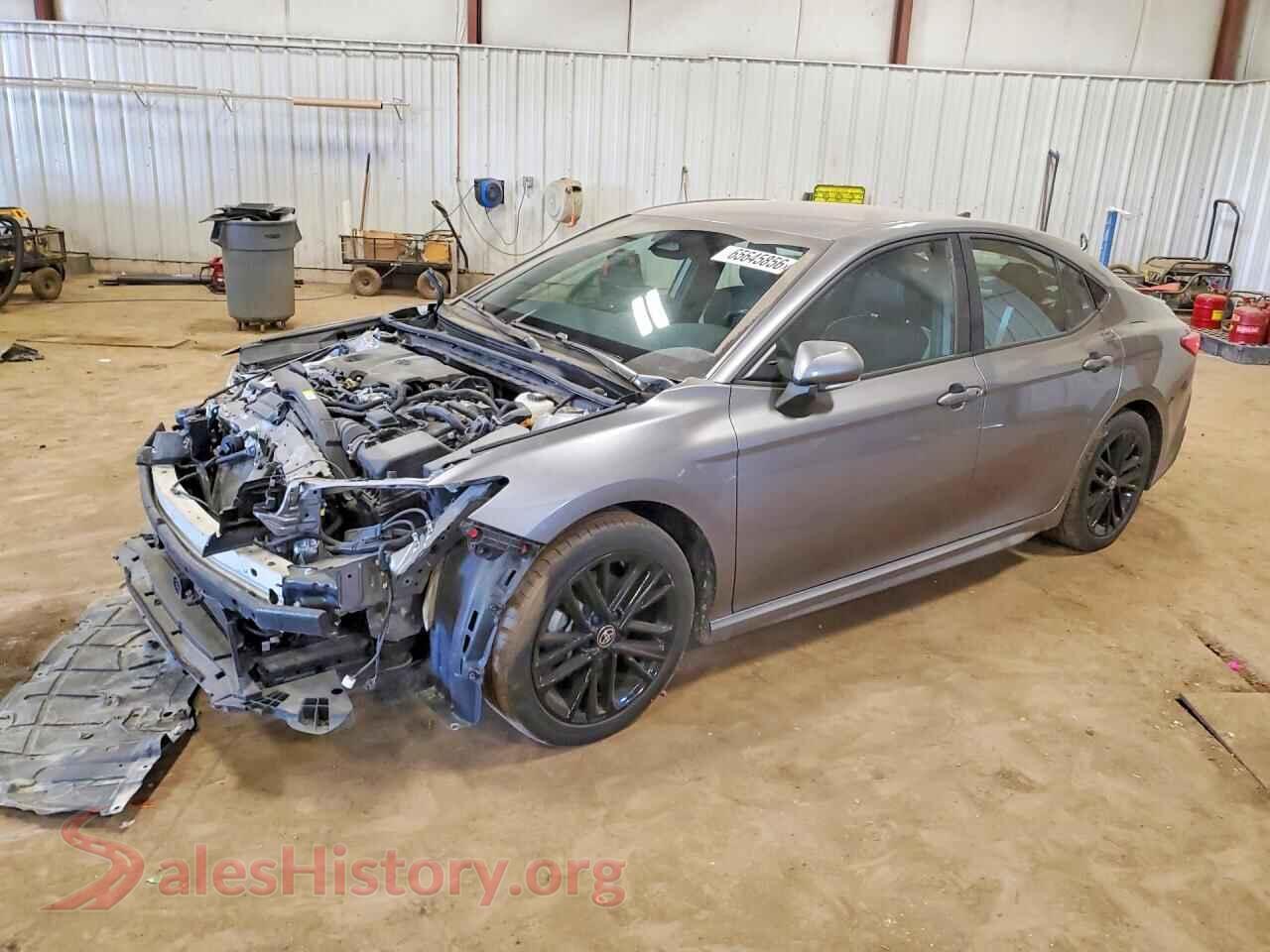 2025 TOYOTA CAMRY — VIN 4T1DAACK8SU543752