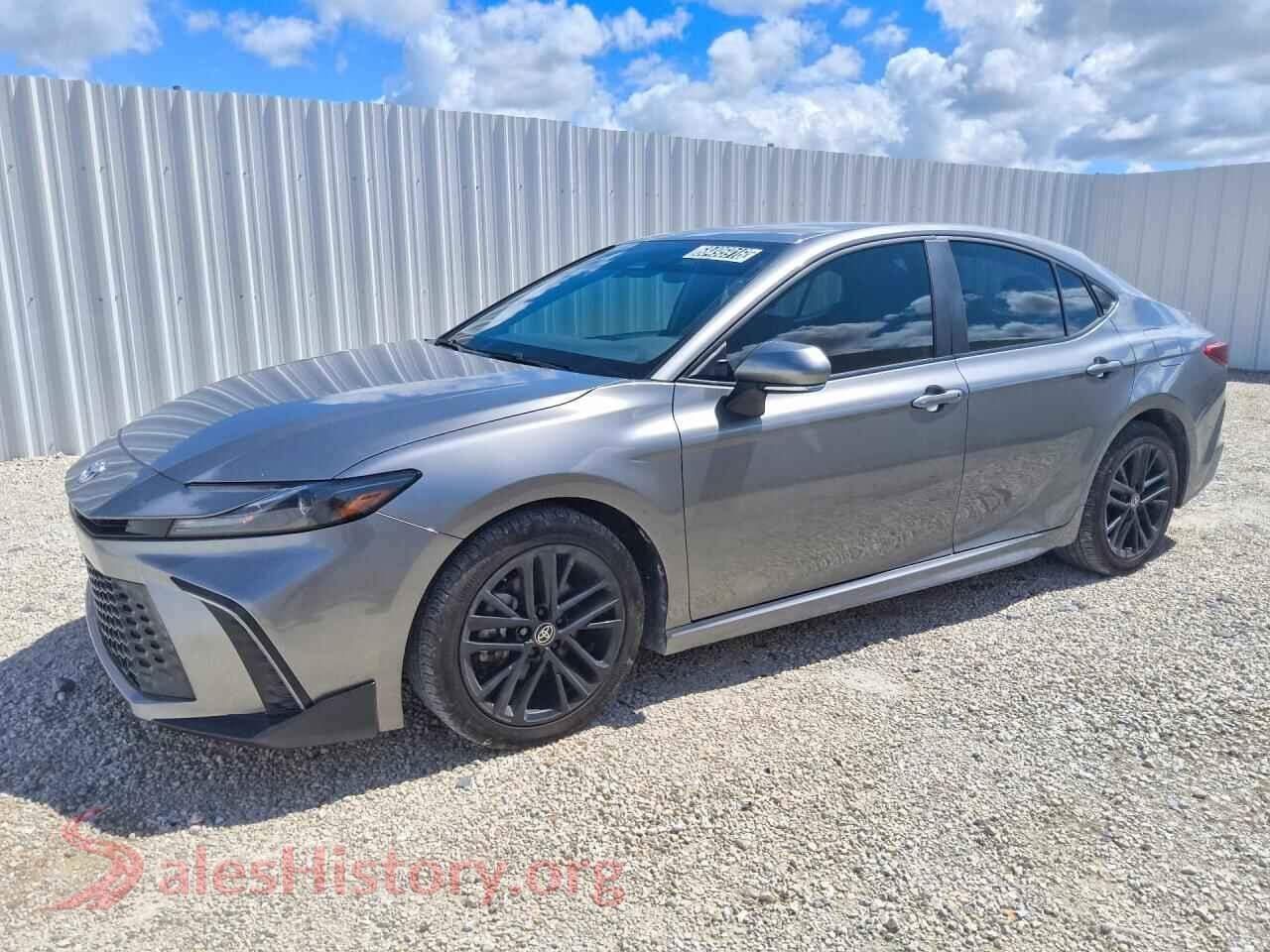 2025 TOYOTA CAMRY — VIN 4T1DAACK8SU627487