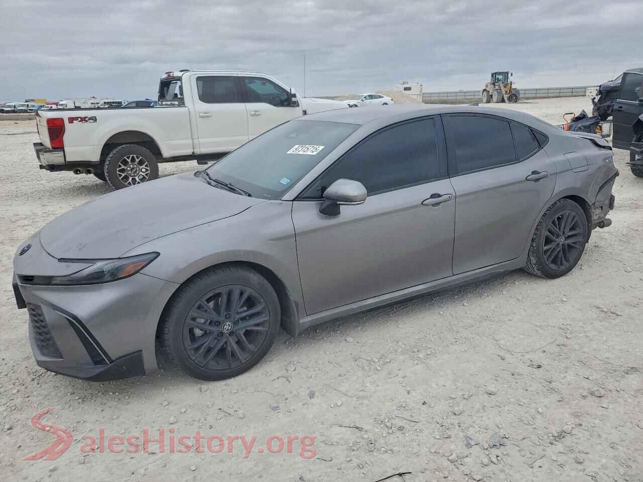 2025 TOYOTA CAMRY — VIN 4T1DAACK9SU560687